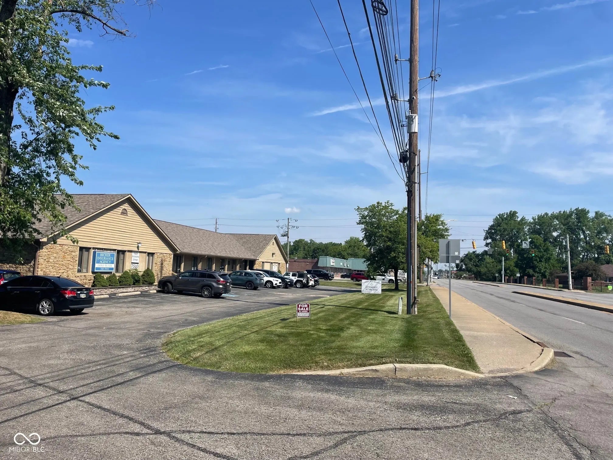 Photo of 7512 Madison Avenue Indianapolis, IN 46227