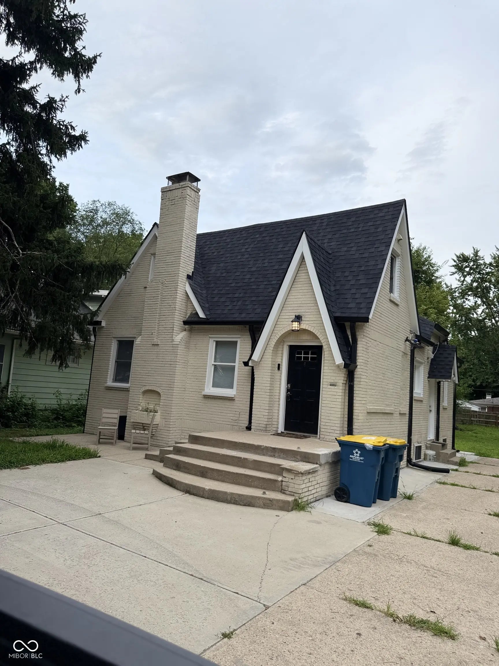 1637 Kessler Boulevard North Drive, Indianapolis