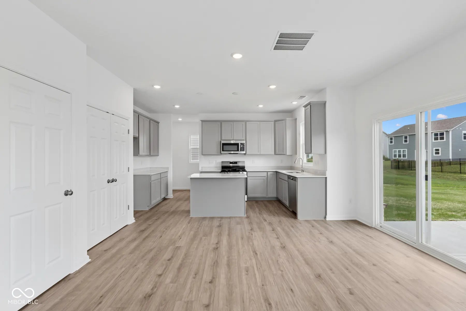 4050 Dutton Drive MLS 22051593 Sawyer Walk photo 9