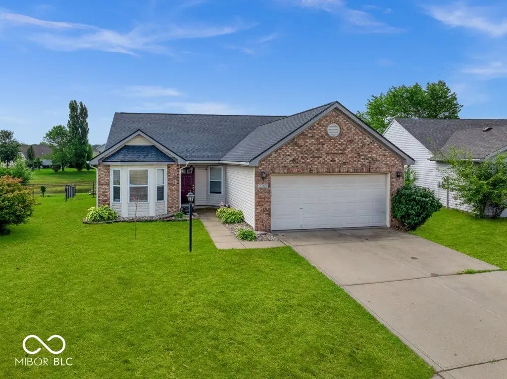 Photo of 2369 Orchard Creek Drive Columbus, IN 47201