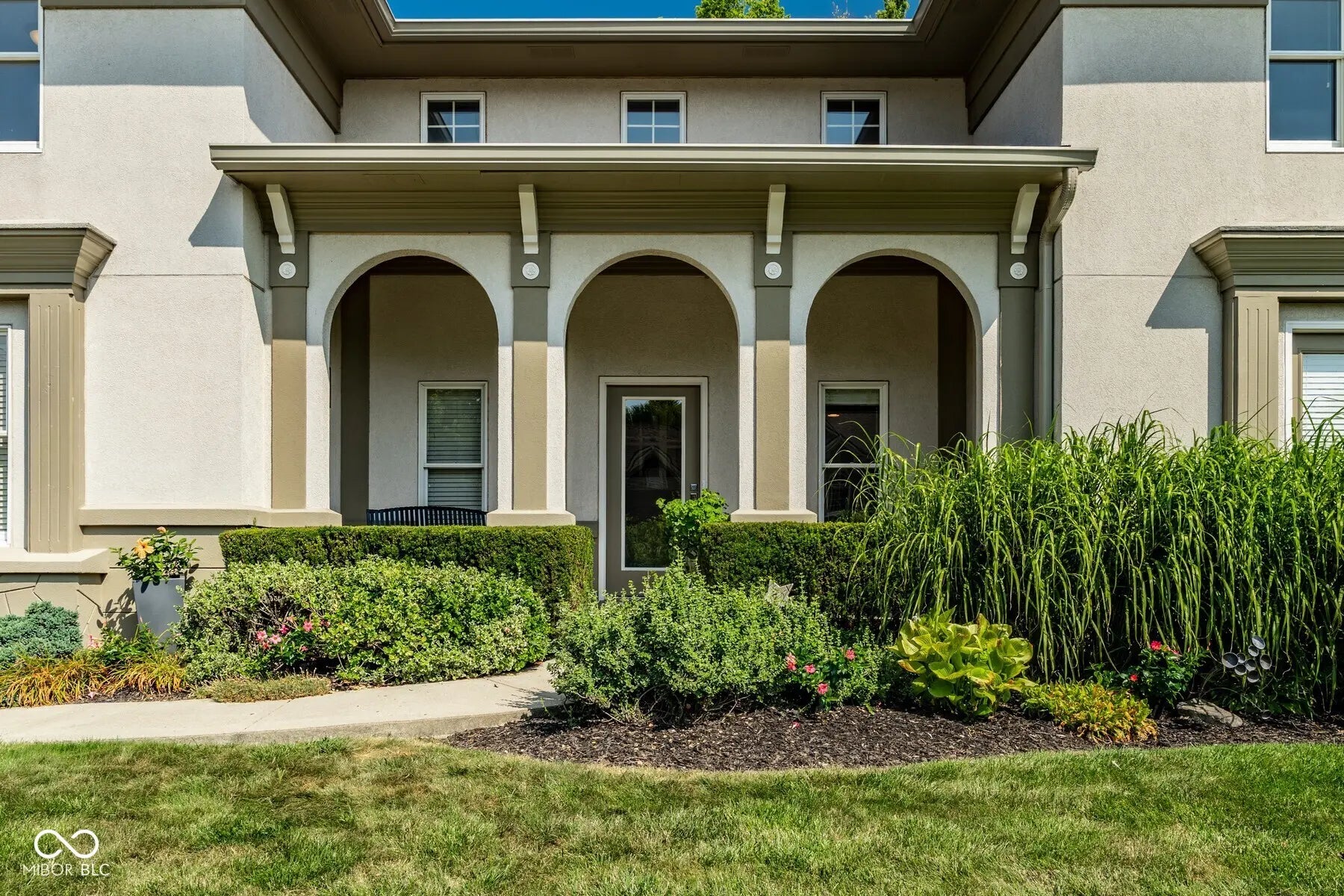 Photo of 11850 Arborhill Drive Zionsville, IN 46077