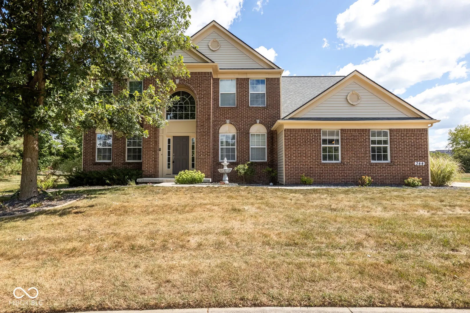 344 W Columbine Lane, Westfield