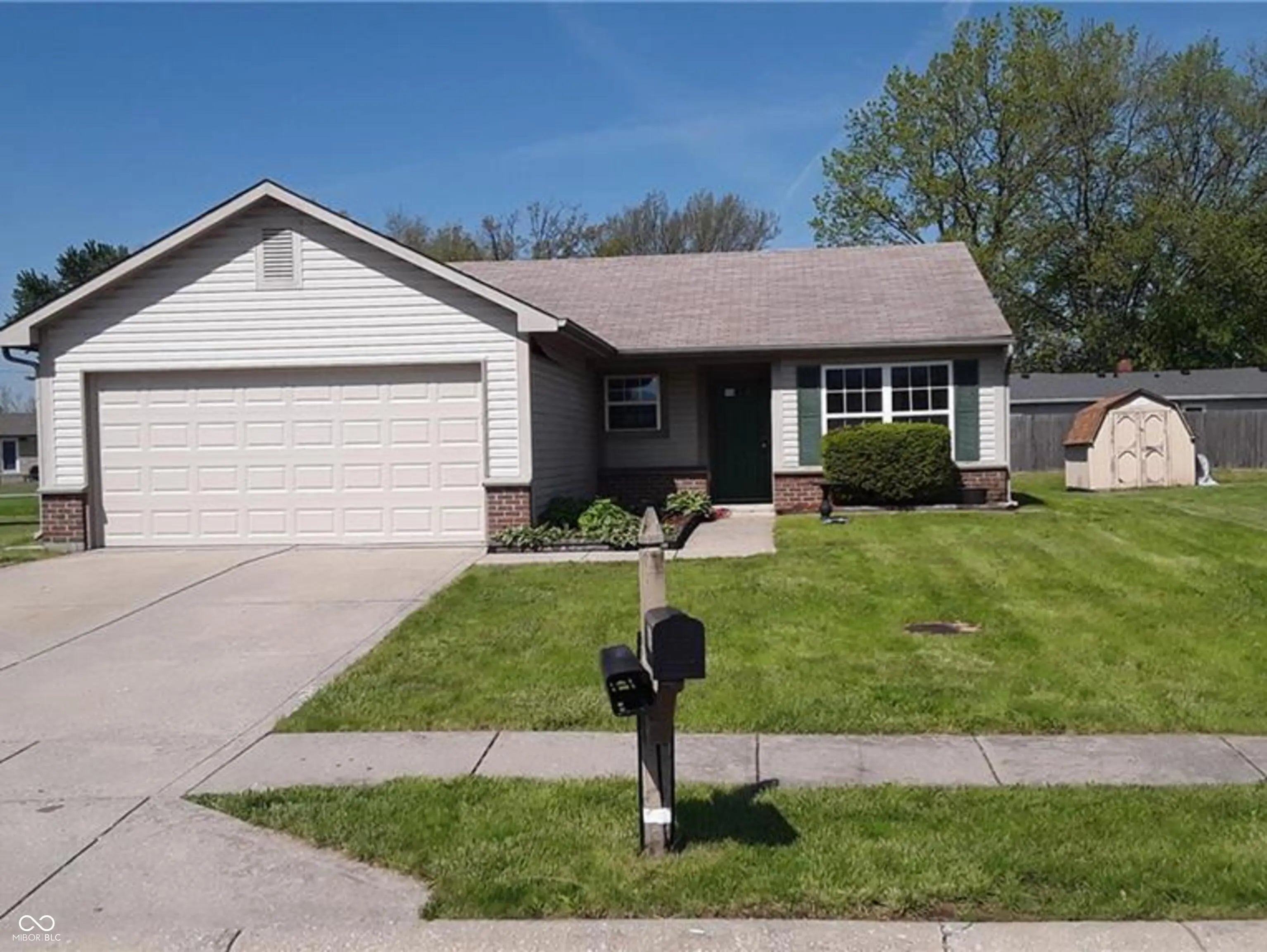 6165 Pinnacle Boulevard, Indianapolis