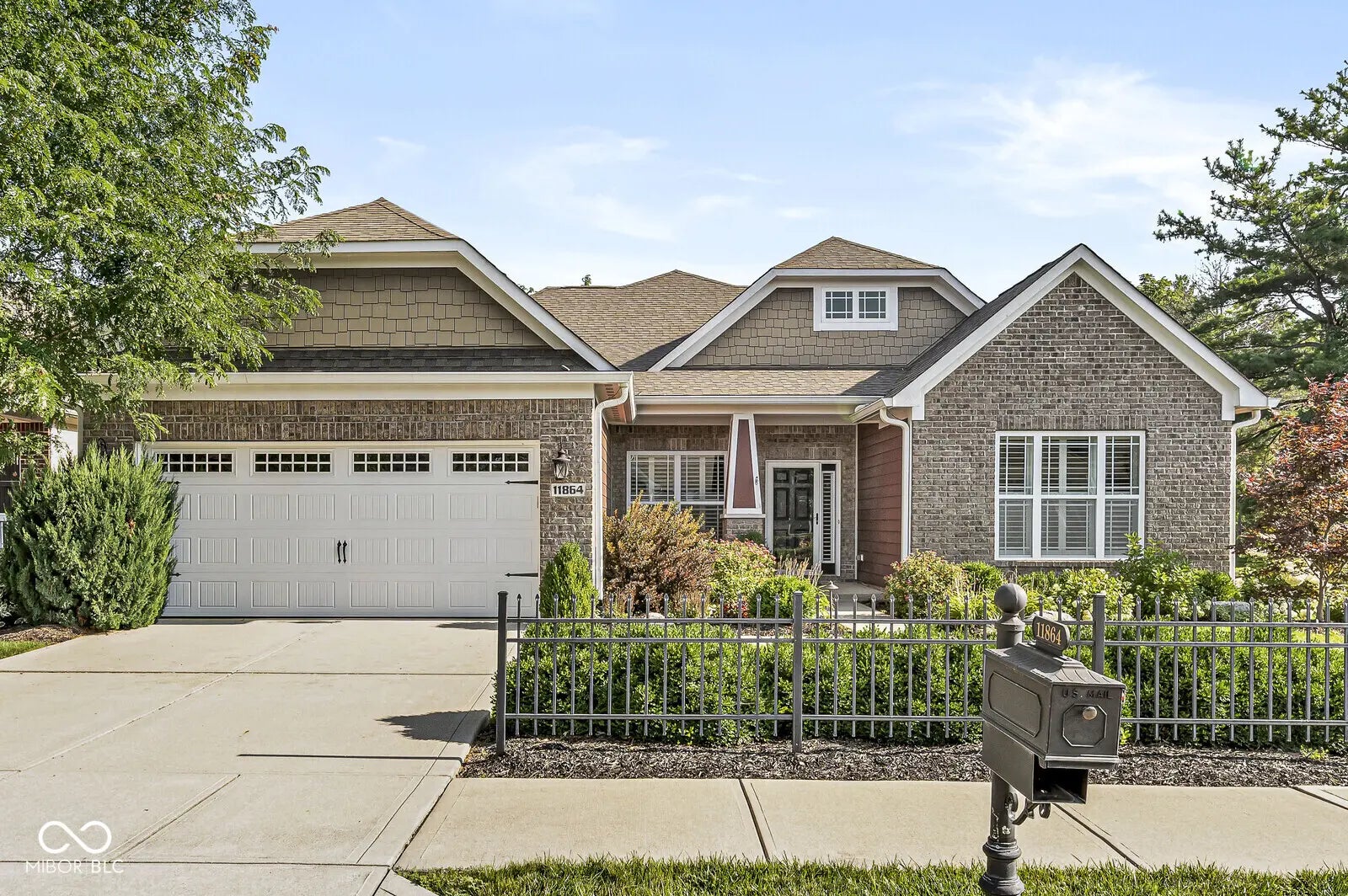 Photo of 11864 Avedon Drive Zionsville, IN 46077