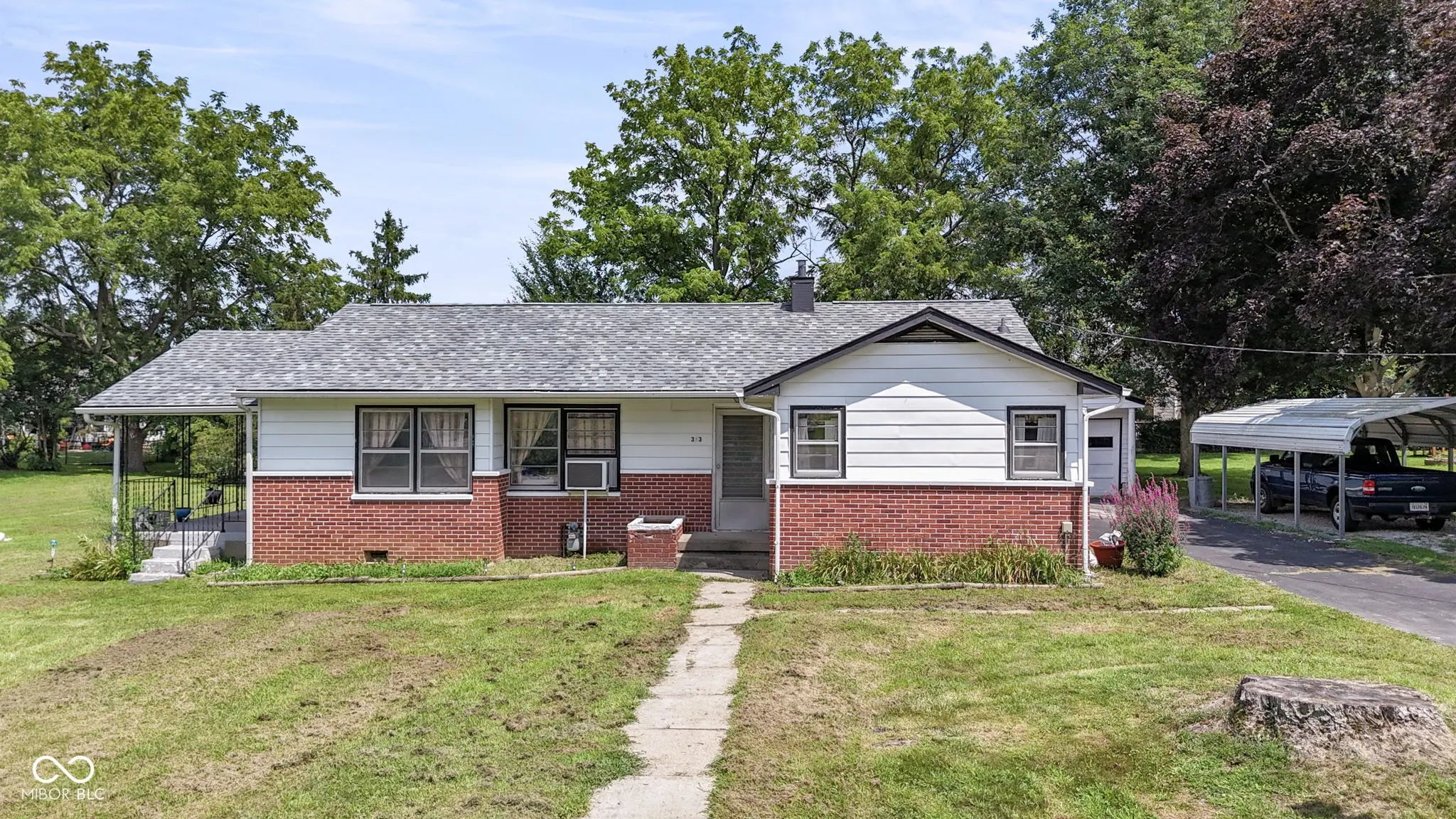 313 N Quinn Street, Bainbridge