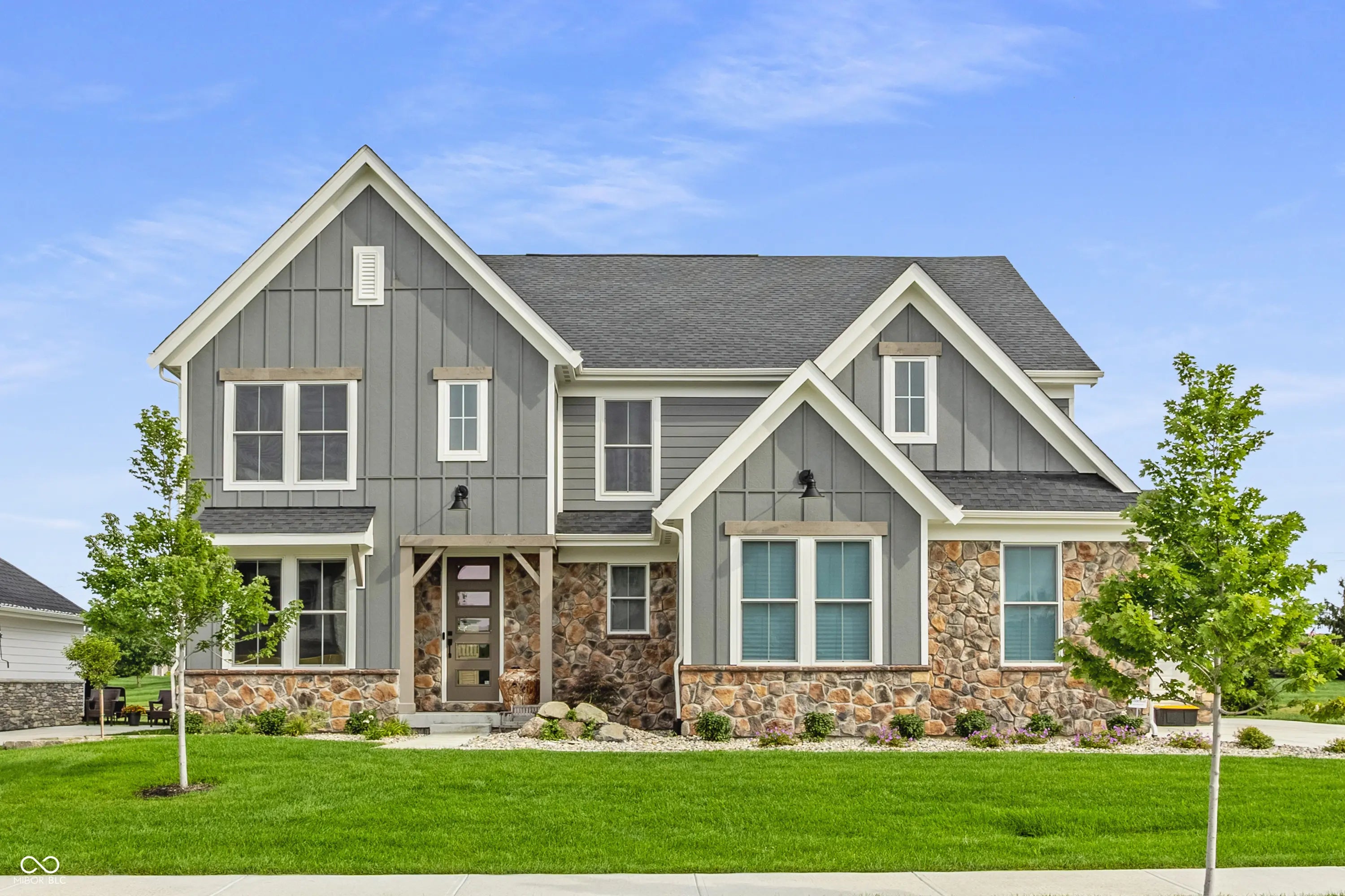 14662 Golden Fox Court, Fishers