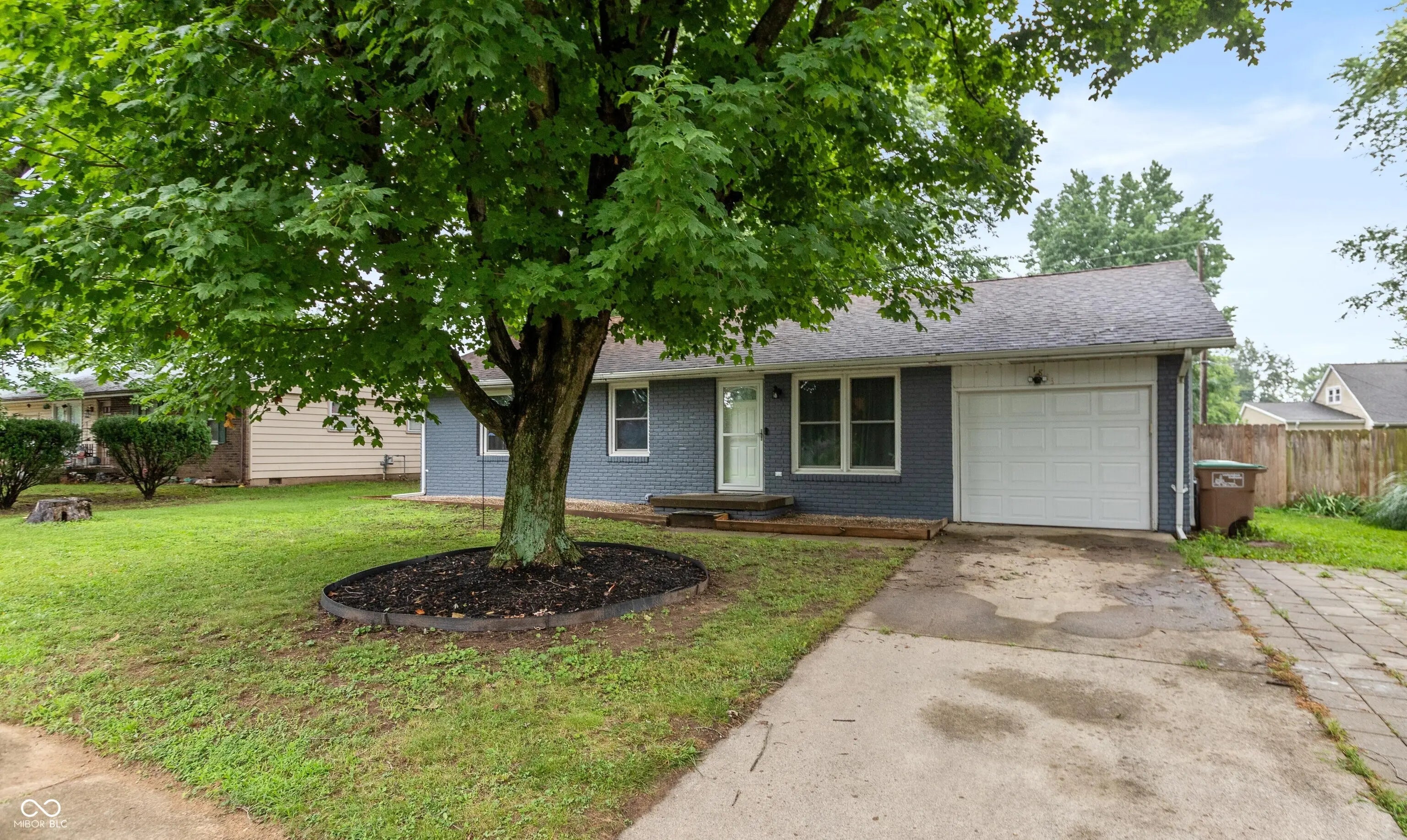 Photo of 1843 Chandler Lane Columbus, IN 47203