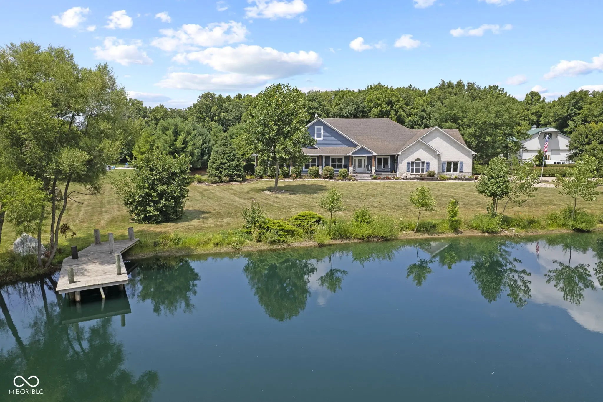 Photo of 1570 W 400 N Franklin, IN 46131