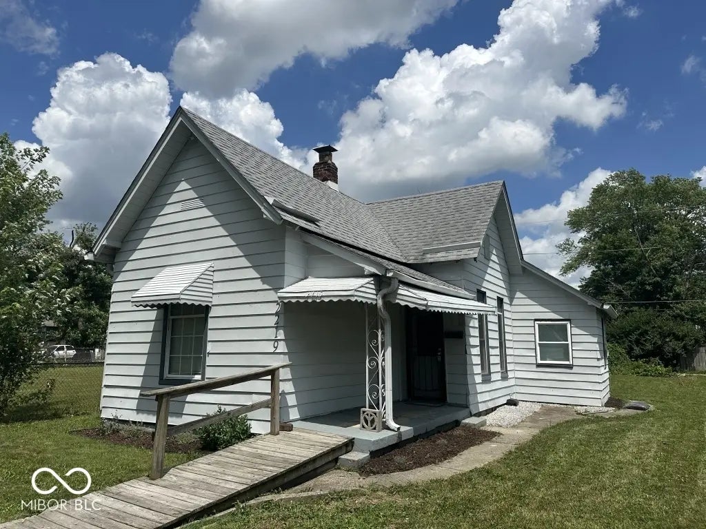 2219 Hovey Street, Indianapolis