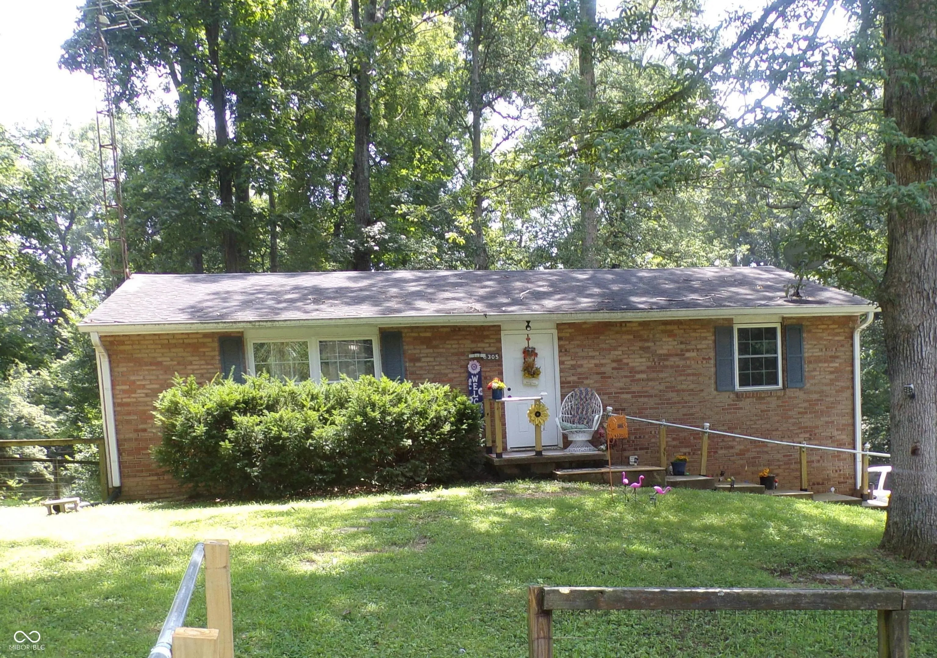 6305 W Hickory Hill Drive, North Vernon