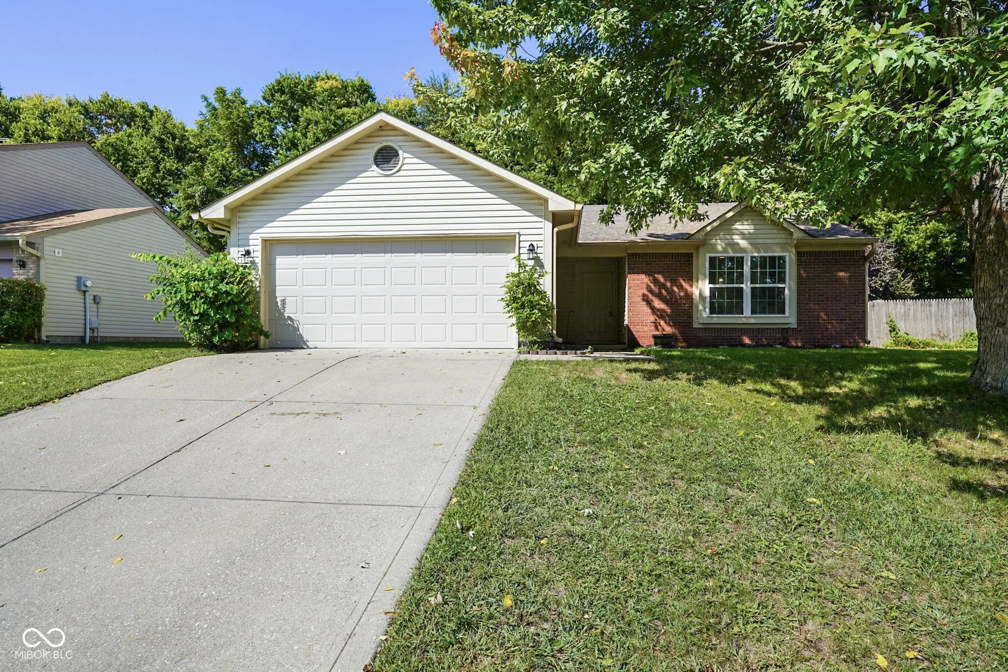6042 Rocky River Drive, Indianapolis