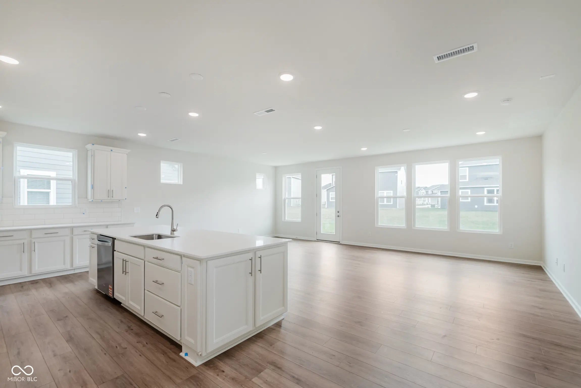 5685 Stetson Drive, Whitestown