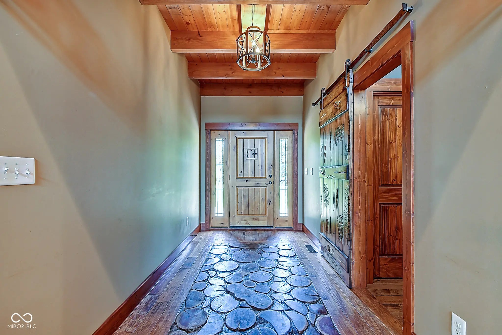 4568 State Road 135 S MLS 22052616 No Subdivision photo 3