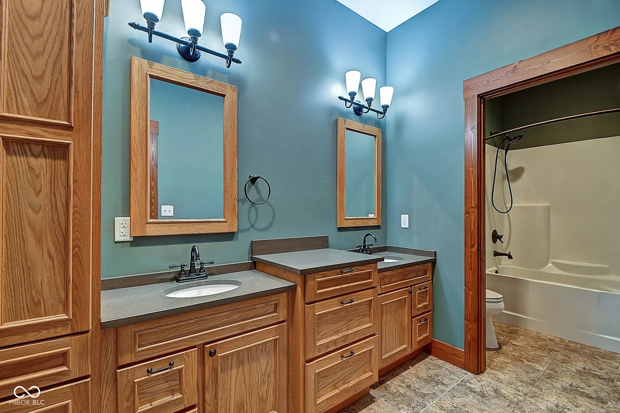 4568 State Road 135 S MLS 22052616 No Subdivision photo 39