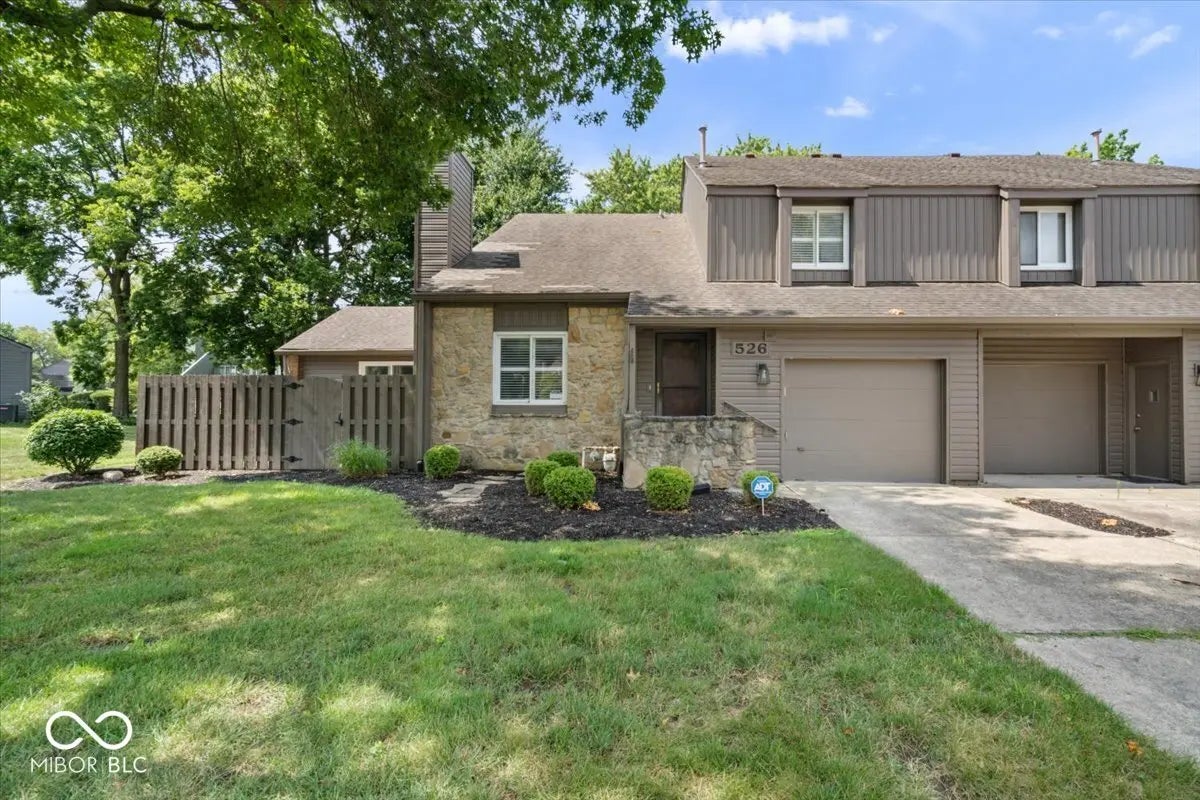 526 Conner Creek Drive, Fishers