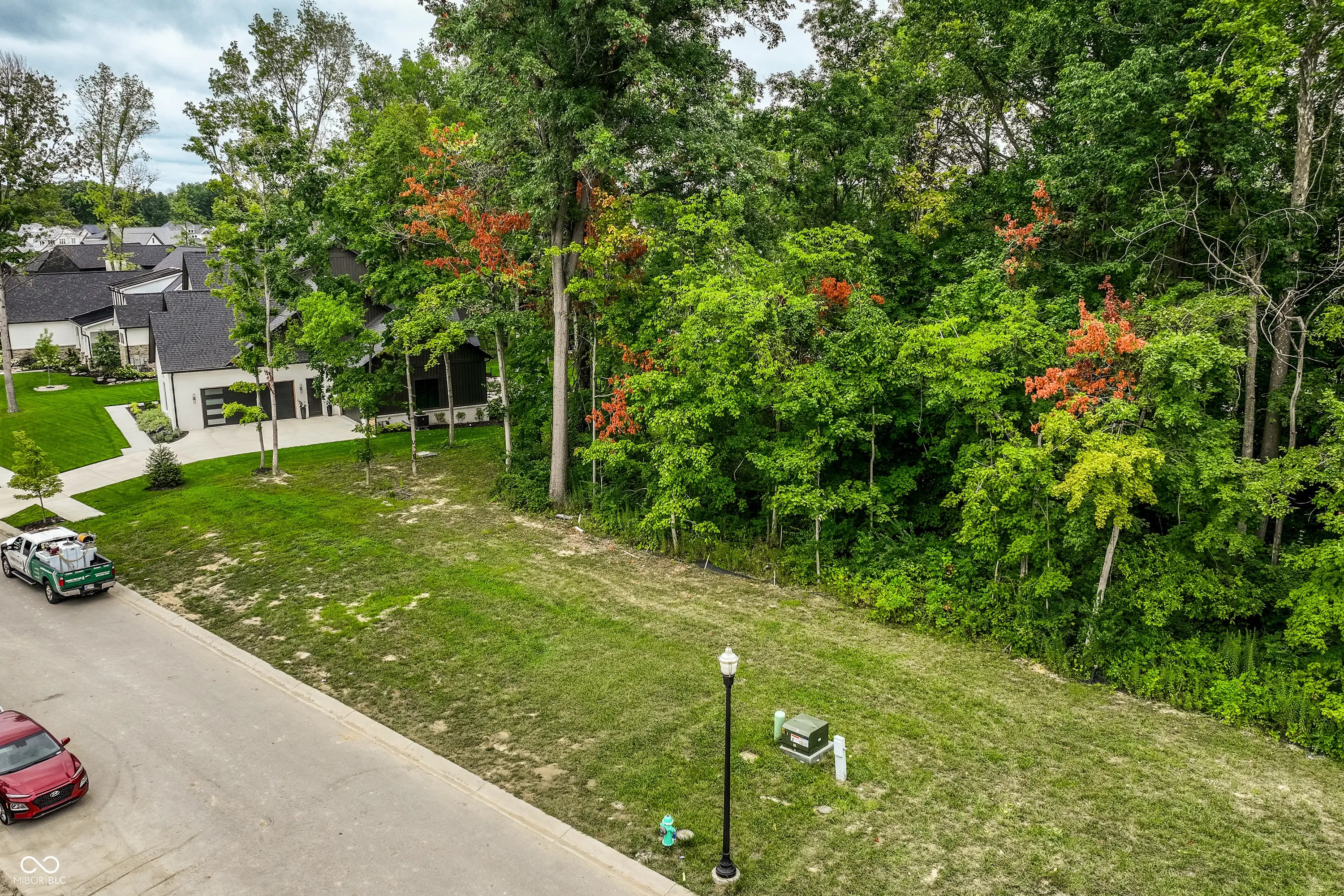 4285 Elmscott Ridge, Zionsville