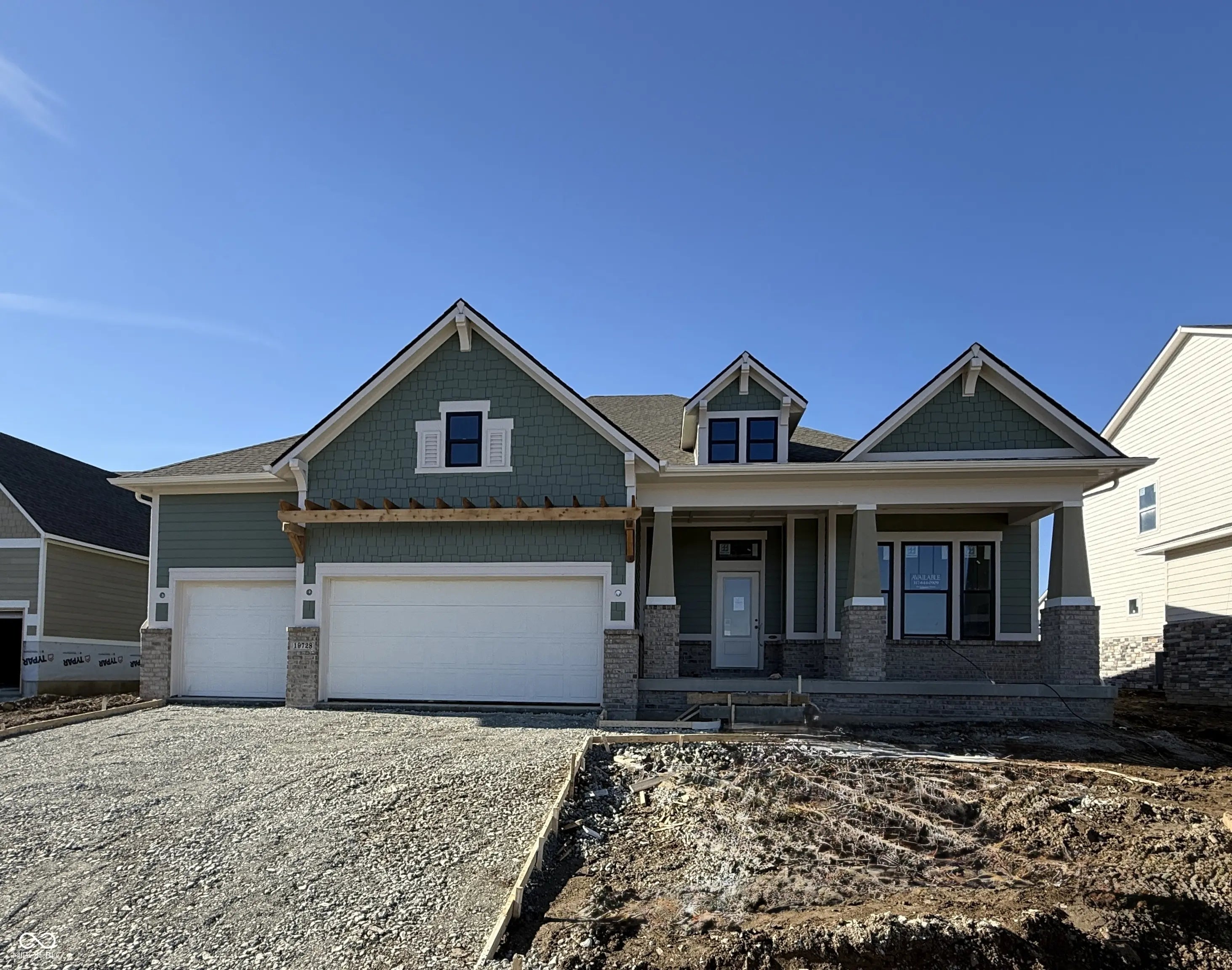 19728 Chatham Shore Lane, Westfield