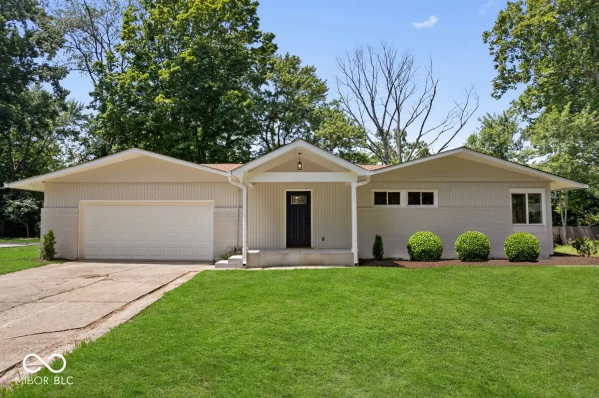 6326 Forest View Drive, Indianapolis