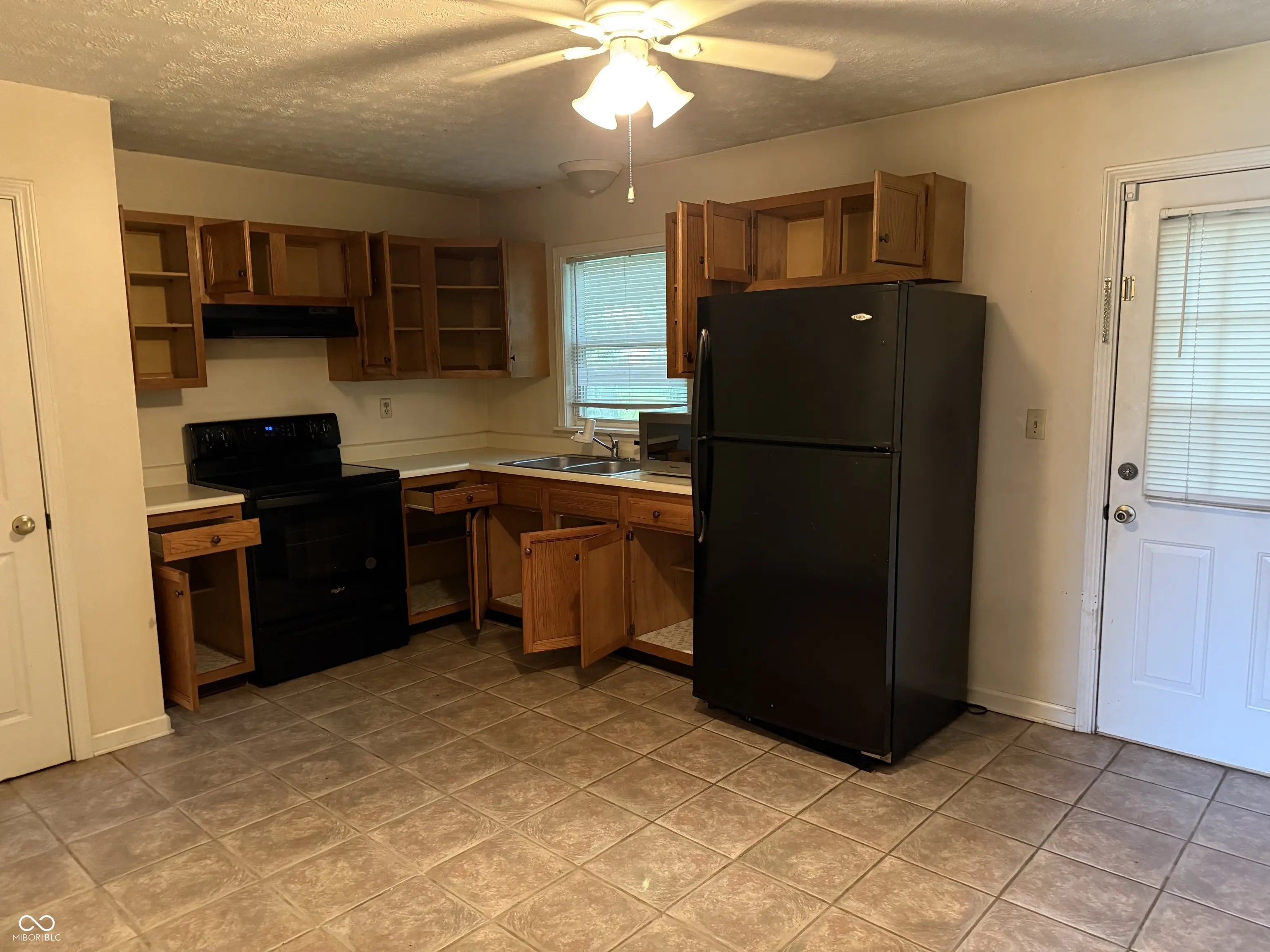 Photo of 210 S Walnut Street Atlanta, IN 46031