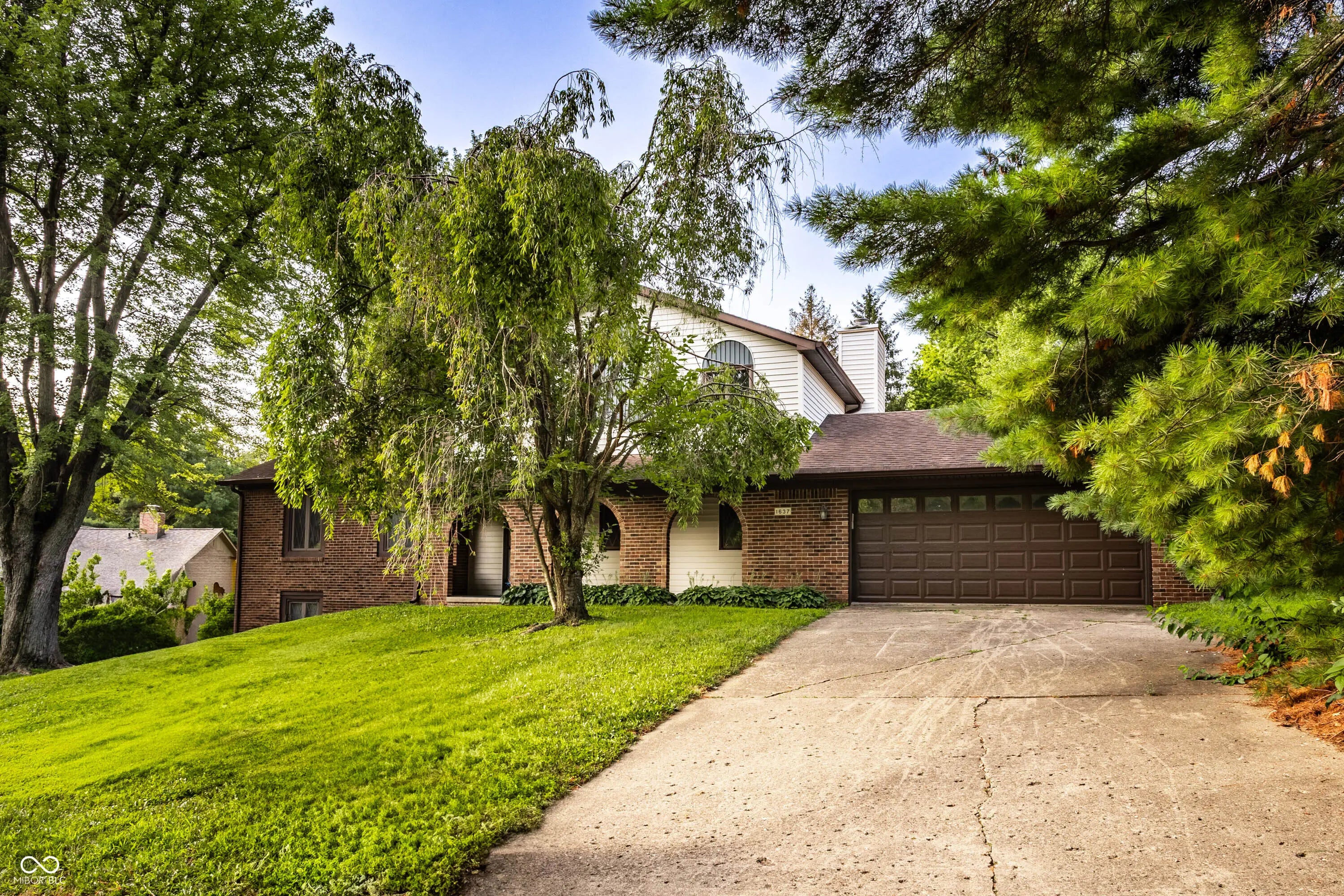 1637 Towe String Road, Indianapolis