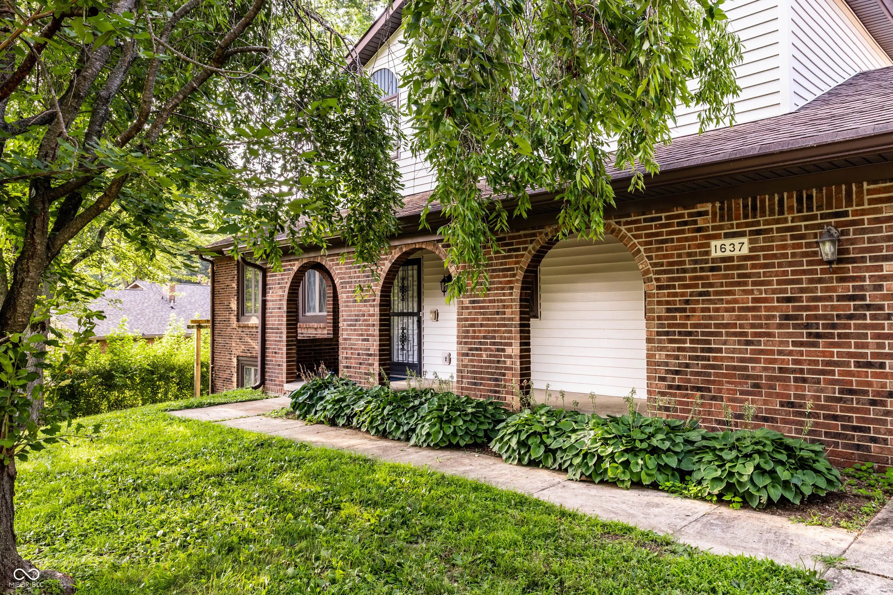 1637 Towe String Road, Indianapolis