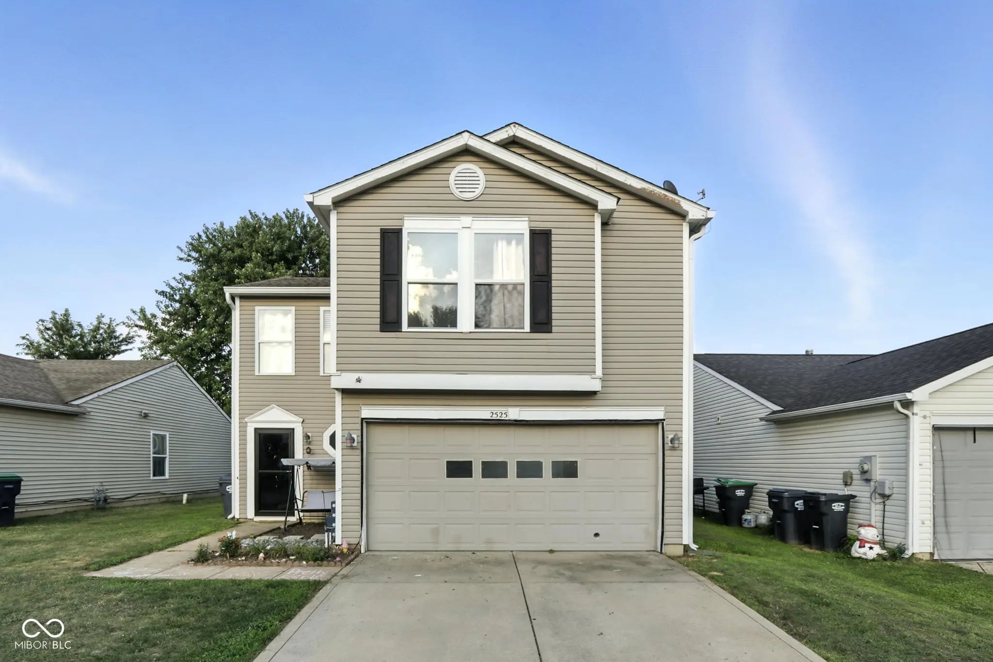 2525 Summerwood Lane, Greenwood