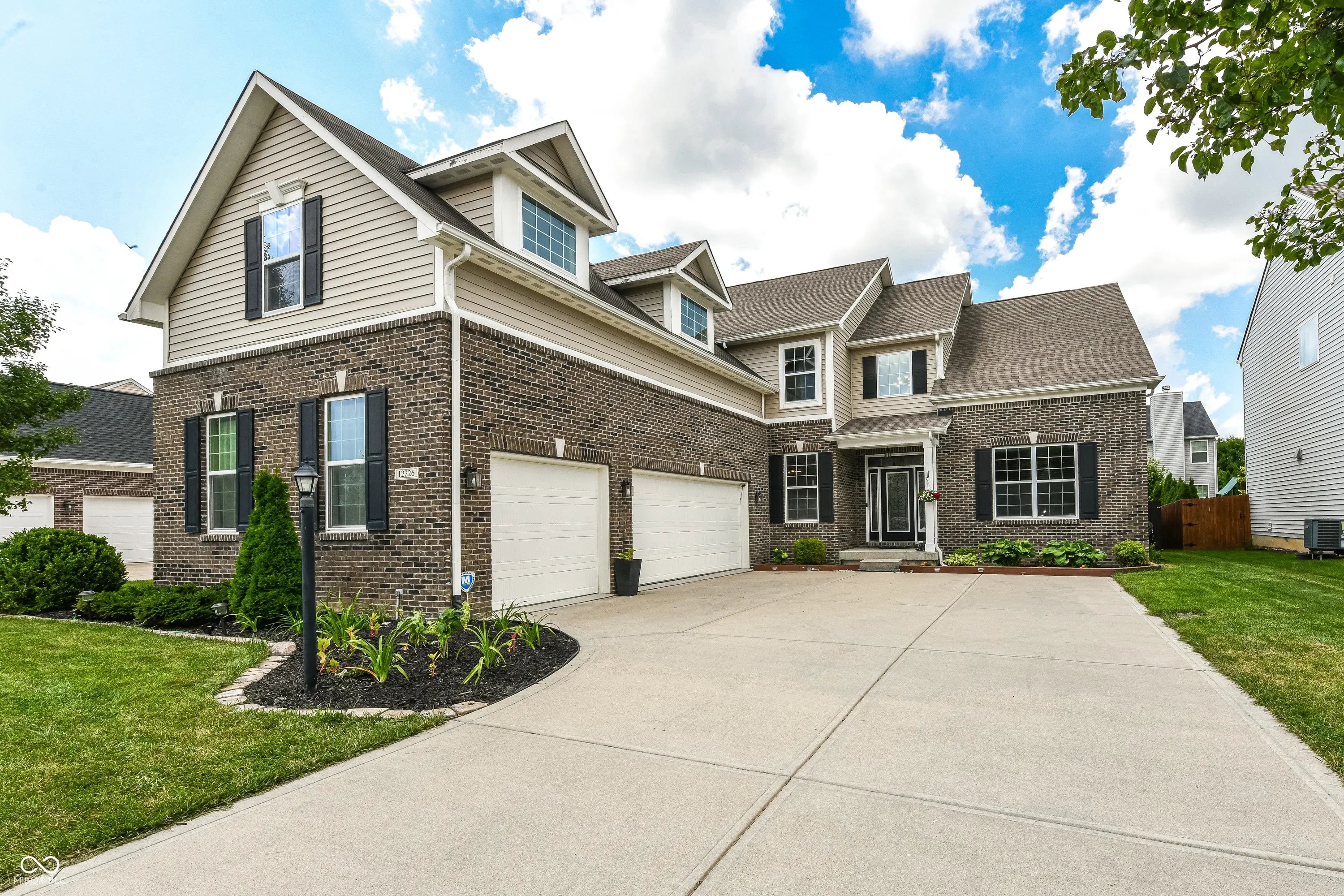 12226 Eddington Place, Fishers