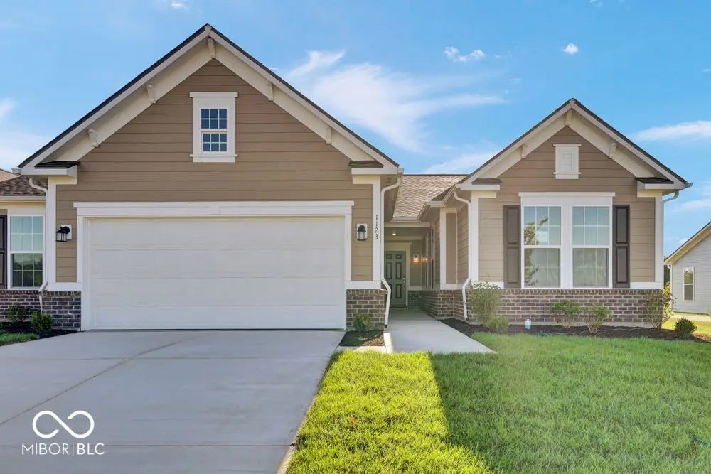 1123 Authentic Lane, Indianapolis