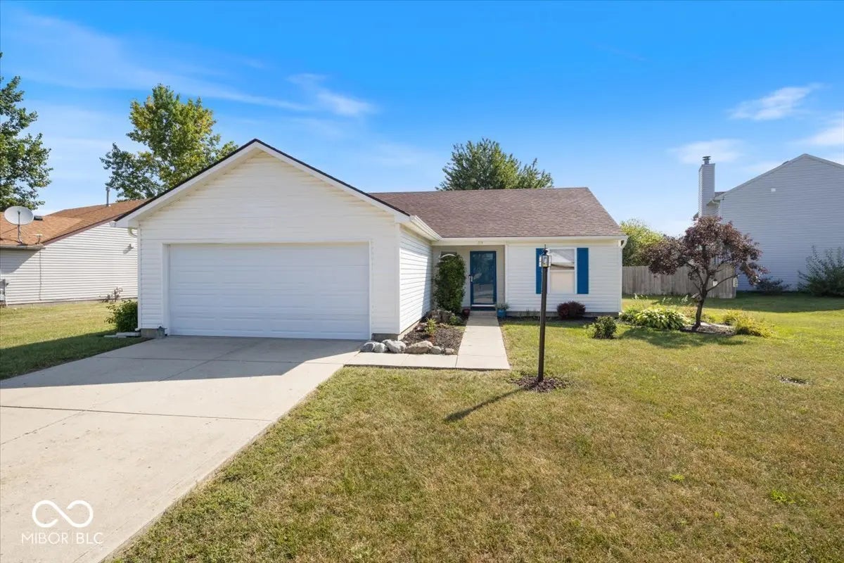 Photo of 319 Brookstone Drive Greenfield, IN 46140
