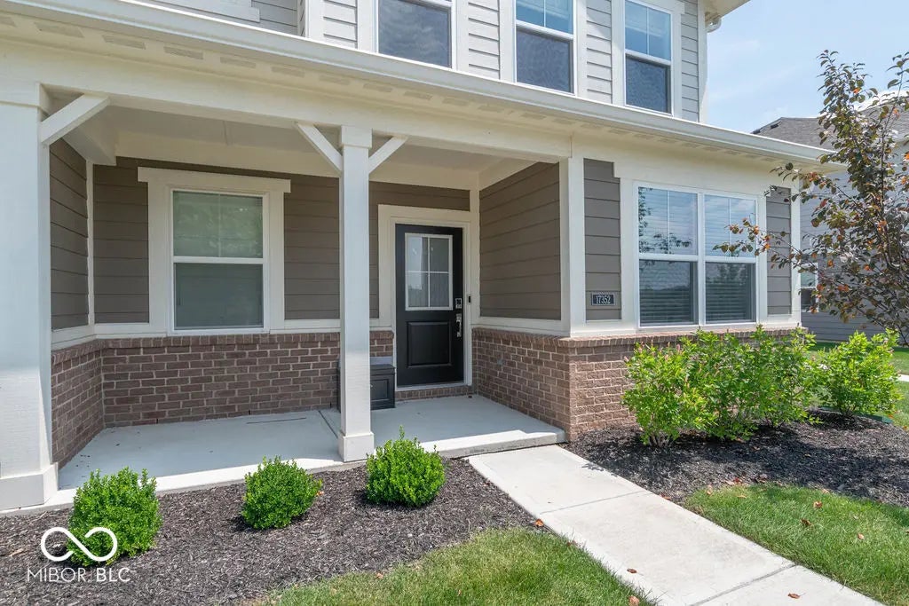 17352 Rancorn Place MLS 22053025 Westgate photo 2