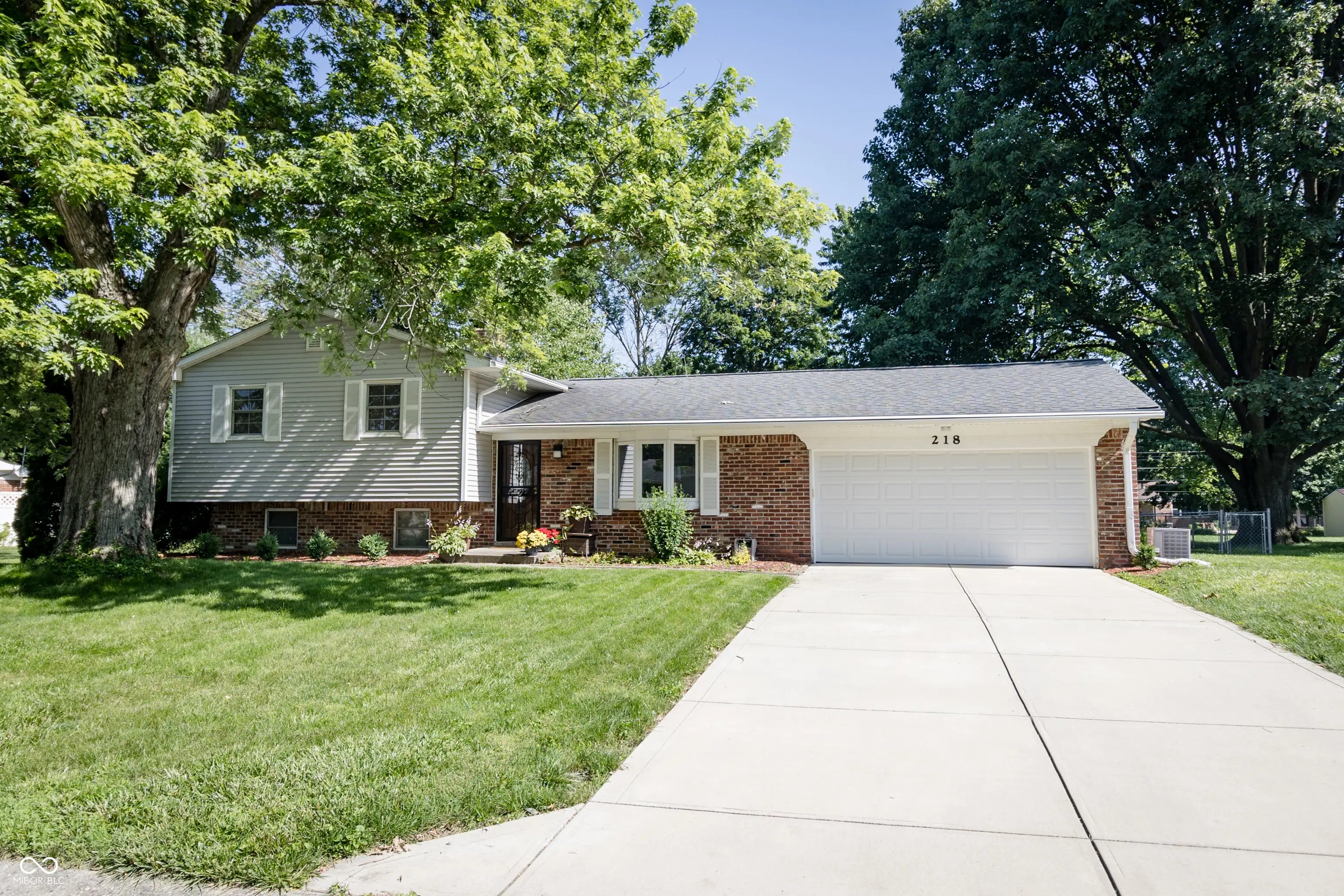 218 Narcissus Drive, Indianapolis