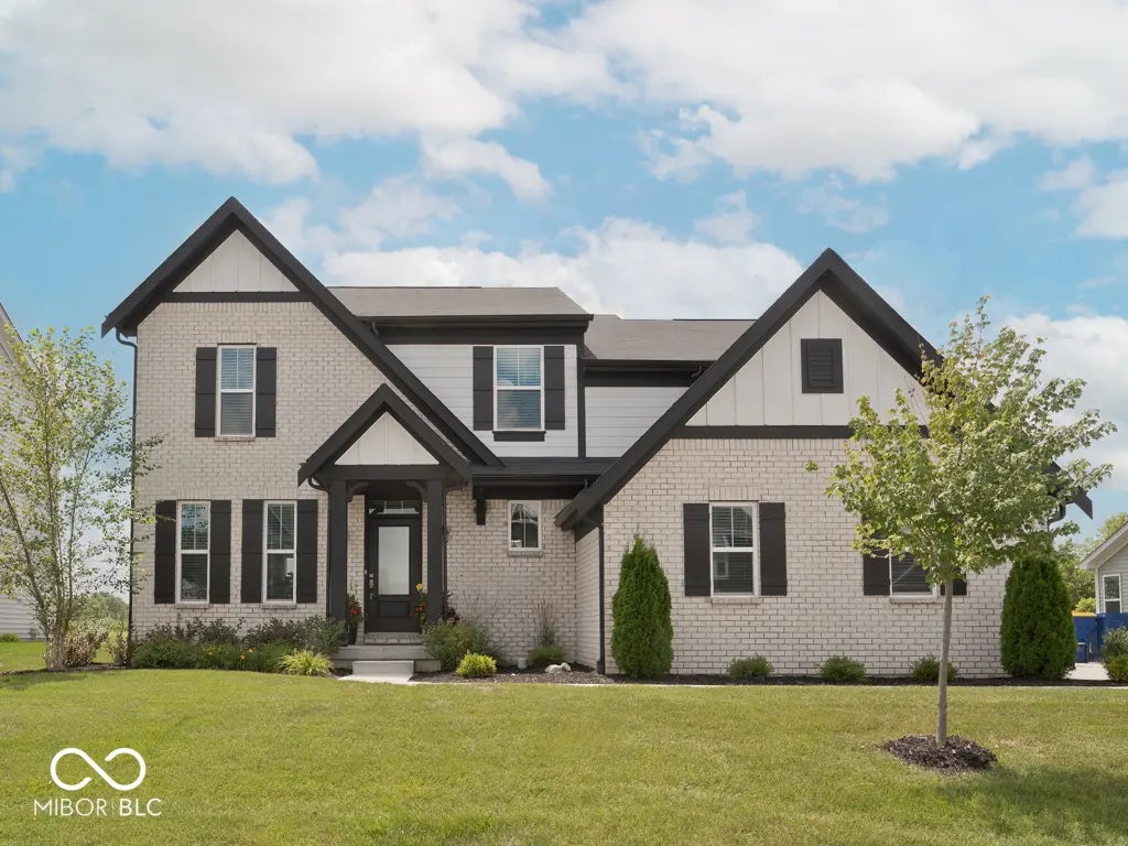 6475 Teakwood Way, McCordsville