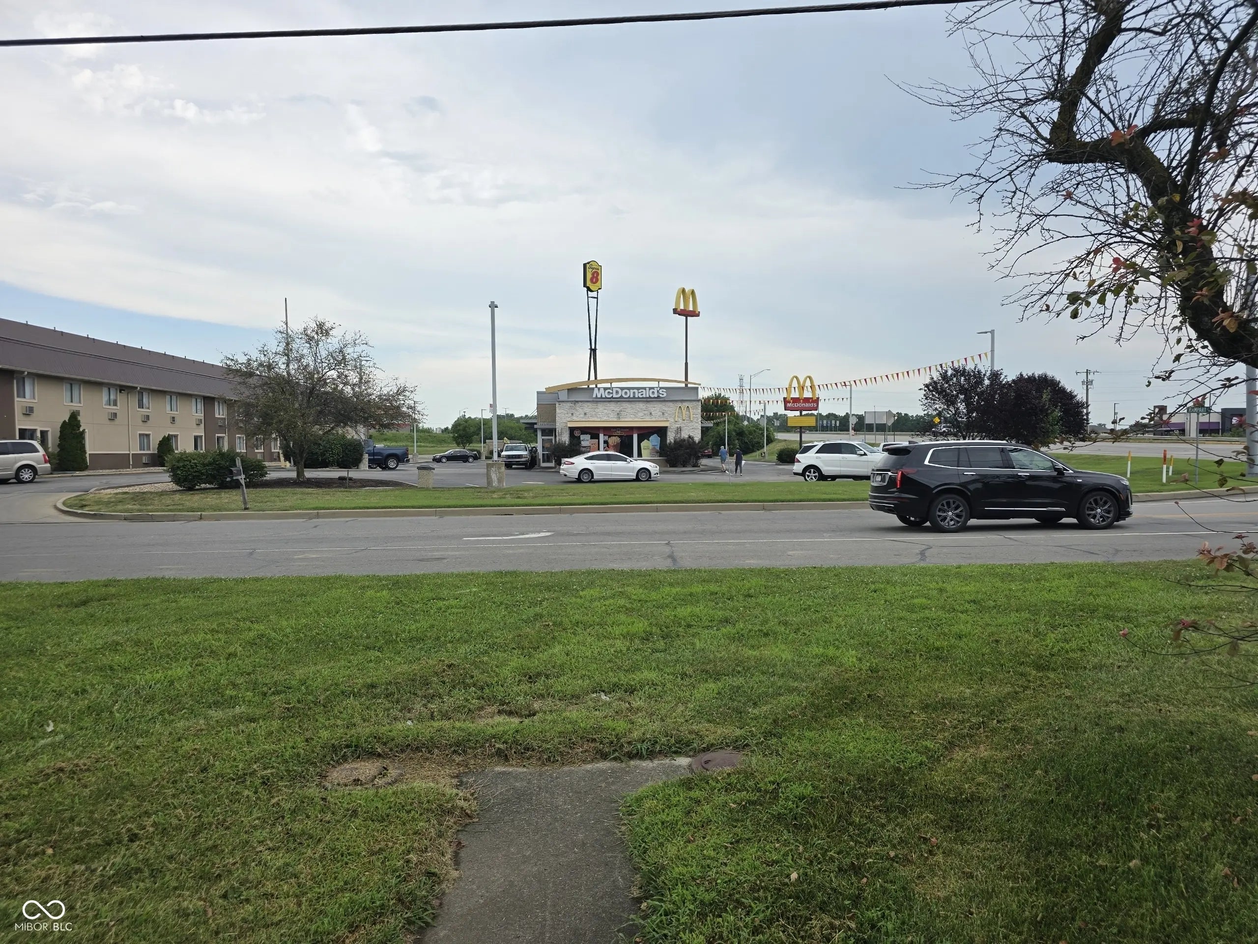 Photo of 13 W Rampart Street Shelbyville, IN 46176
