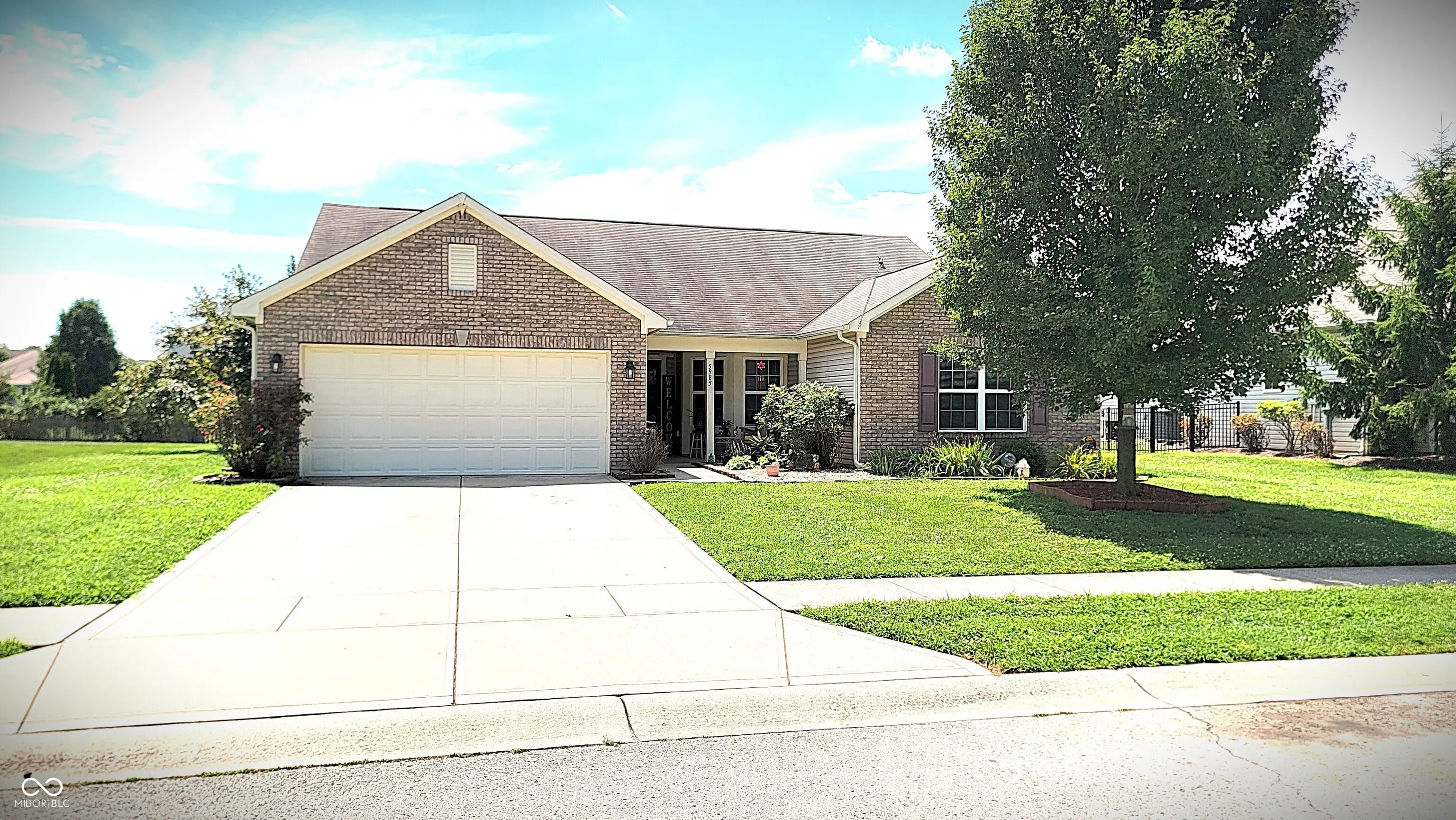 5985 Oakhaven Drive, Greenwood