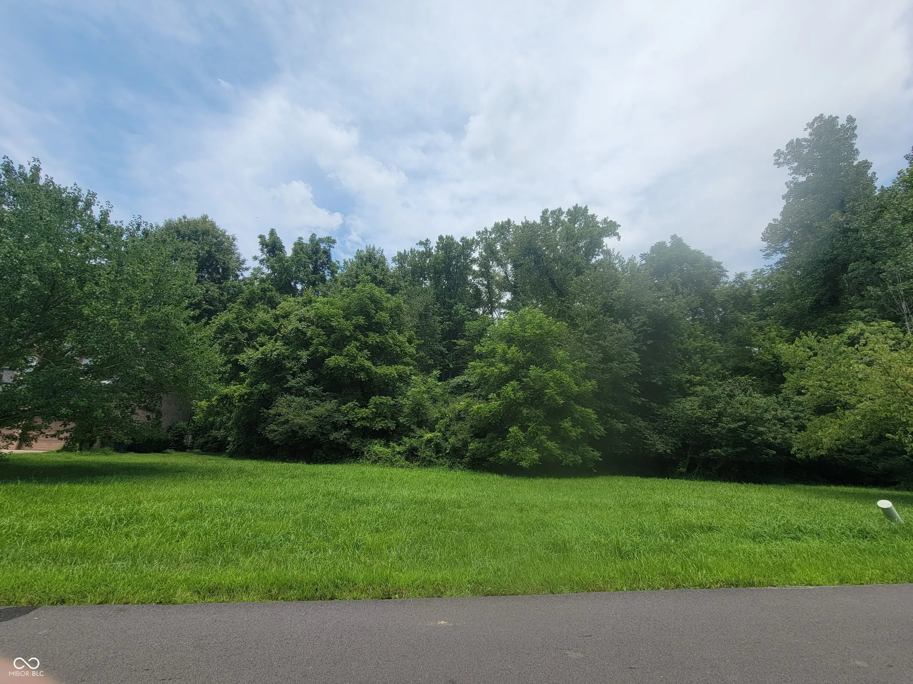 Photo of 2200 Norwich Place Martinsville, IN 46151