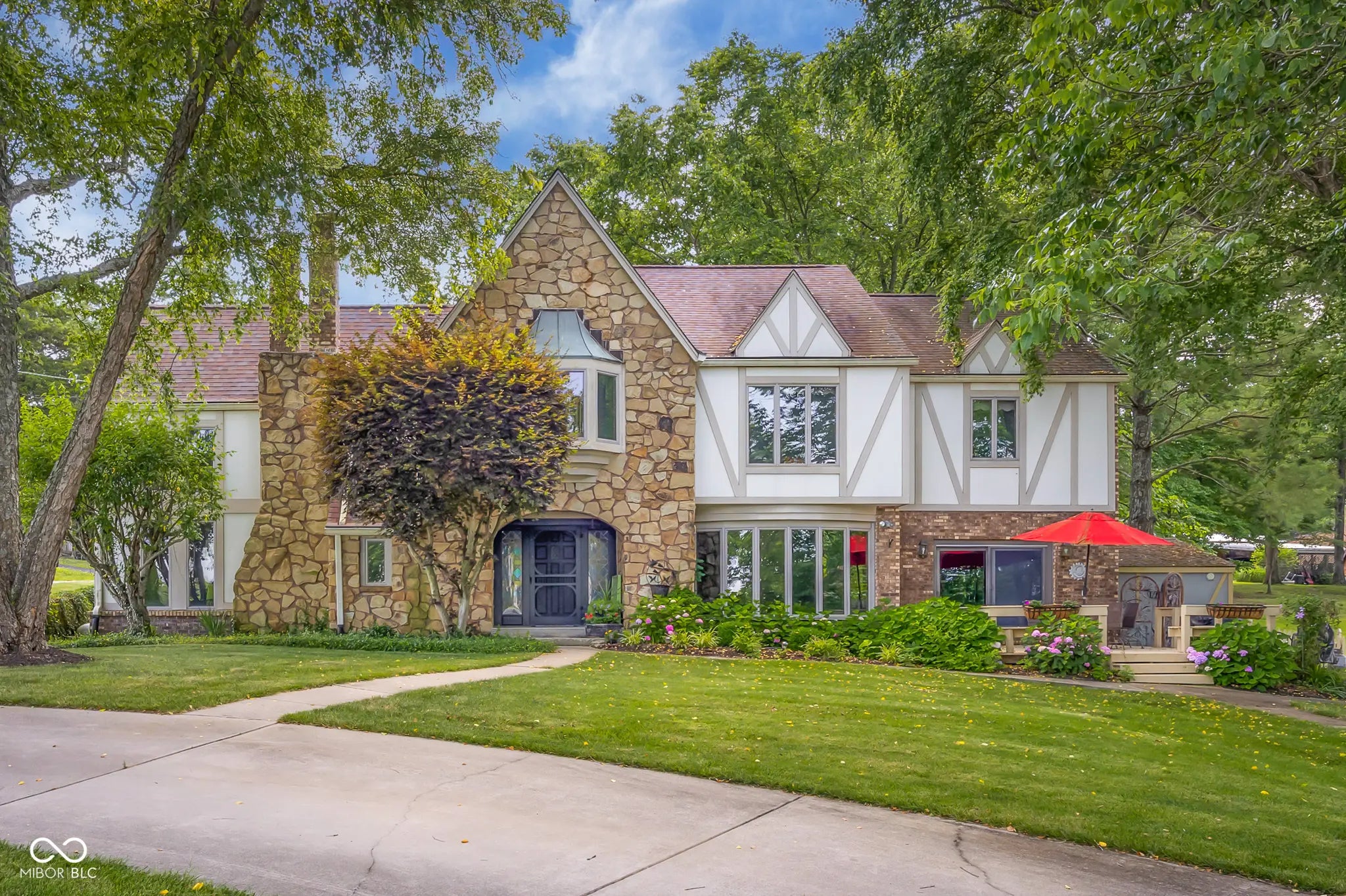 Photo of 995 E Skyline Drive Brownstown, IN 47220