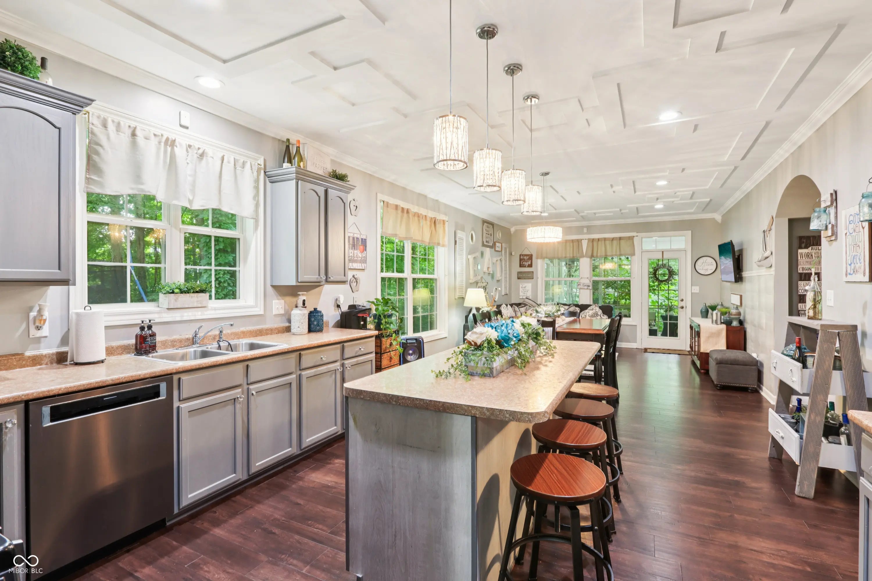 7701 Black Walnut Drive MLS 22053272 Groves At Beechwood Farms photo 10