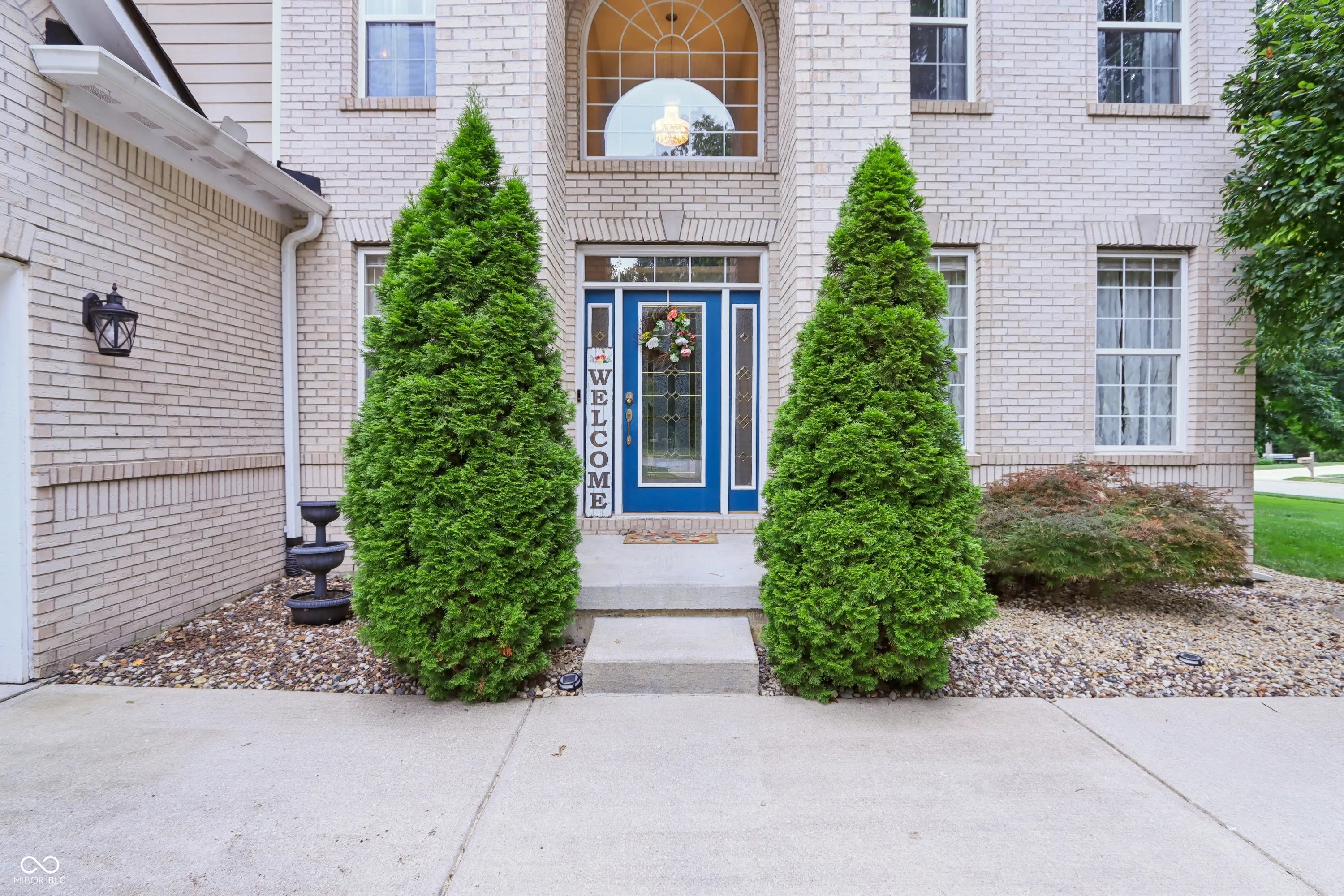 7701 Black Walnut Drive MLS 22053272 Groves At Beechwood Farms photo 2