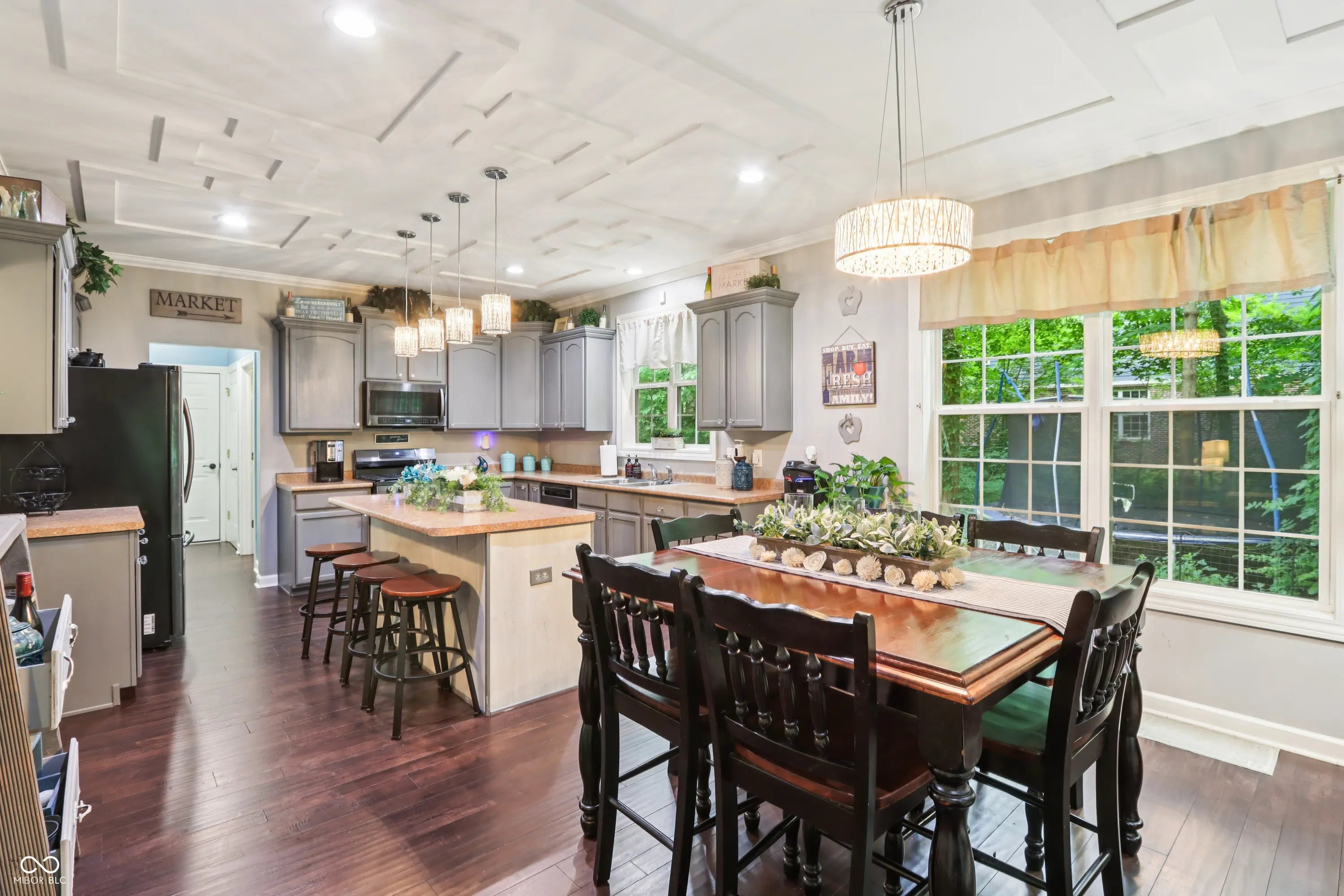 7701 Black Walnut Drive MLS 22053272 Groves At Beechwood Farms photo 9