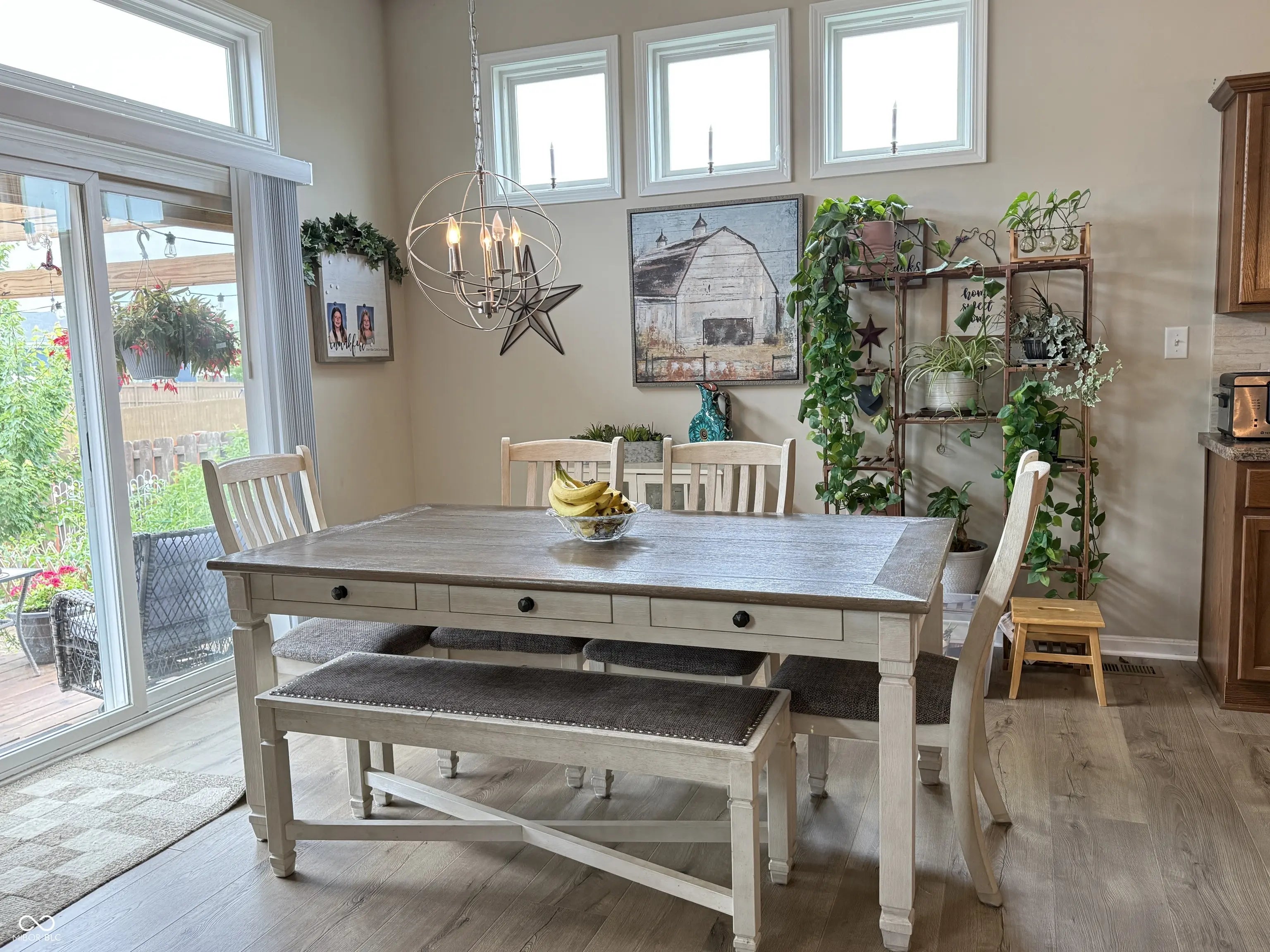 1400 W Springhurst Boulevard MLS 22053366 Meadow At Springhurst photo 9