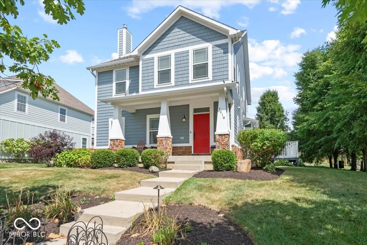 7618 Bishops Green, Zionsville