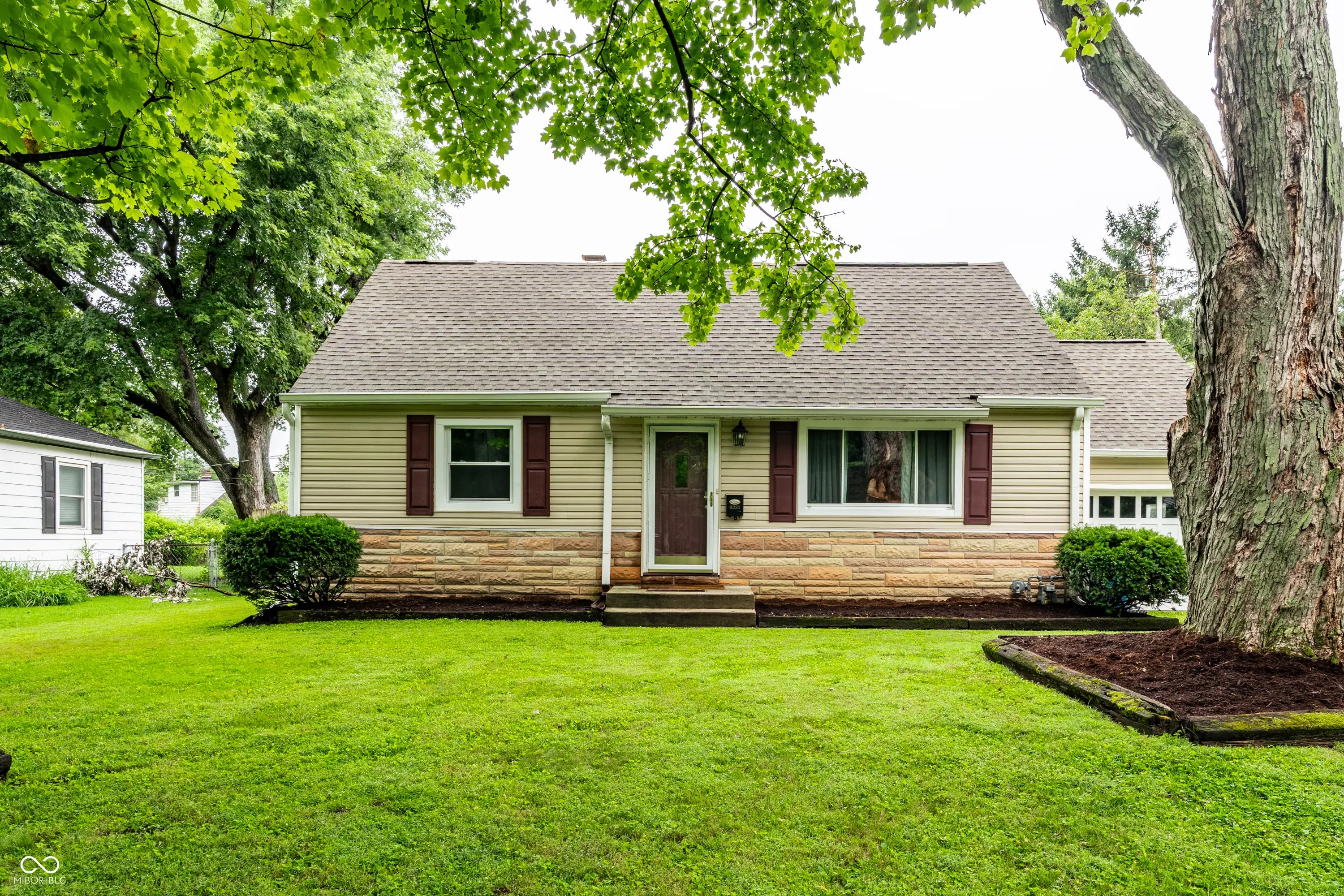 Photo of 6333 Maple Drive Indianapolis, IN 46220