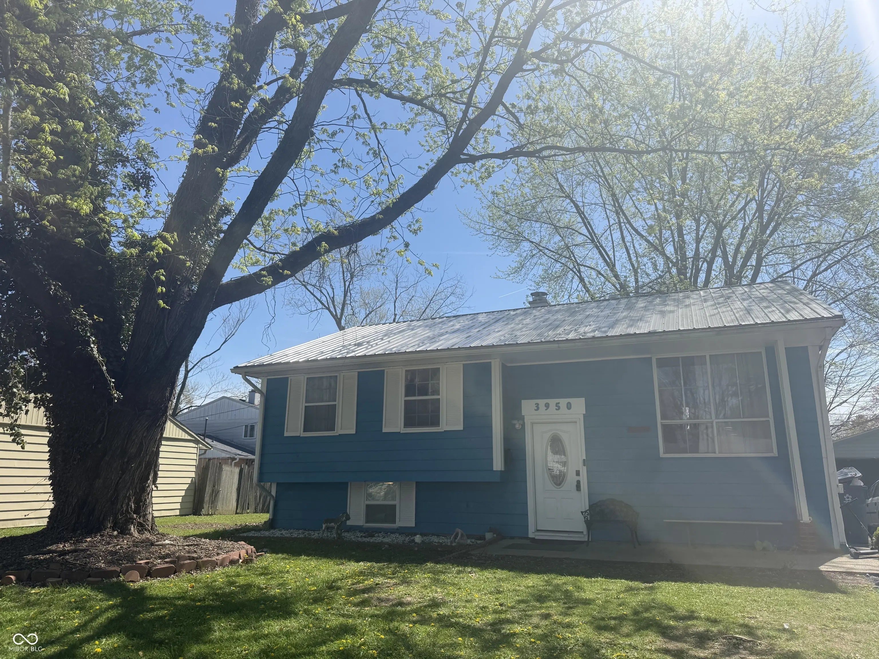 3950 Steinmetz Drive, Indianapolis