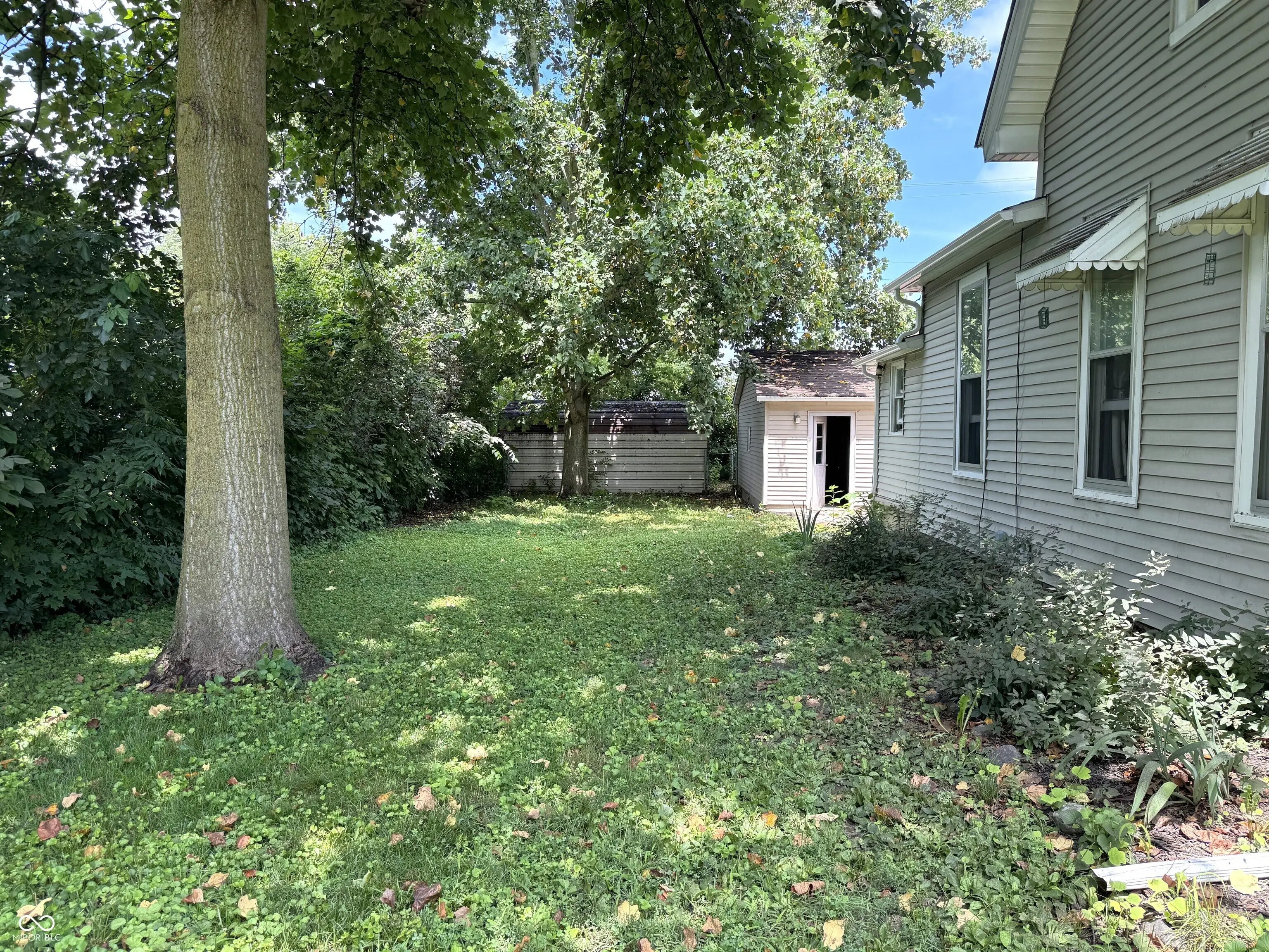 711 Crockett Street MLS 22053442 No Subdivision photo 4