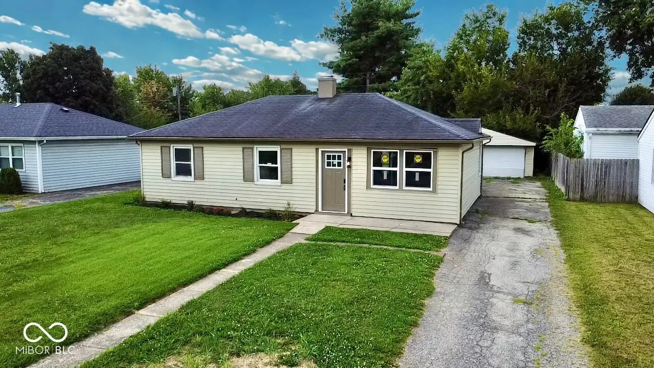 3571 W Perry Street, Indianapolis