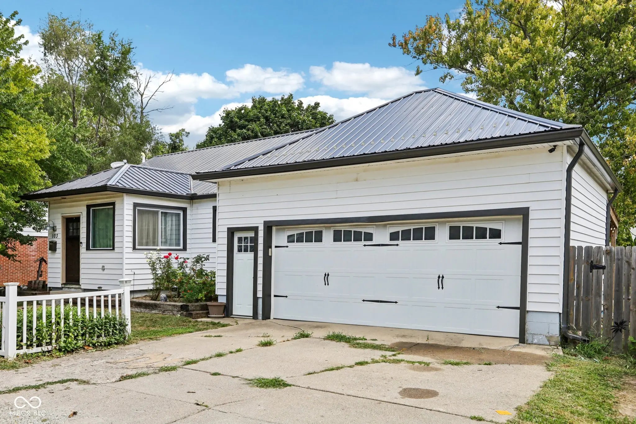 103 S Hudson Street MLS 22053685 No Subdivision photo 1