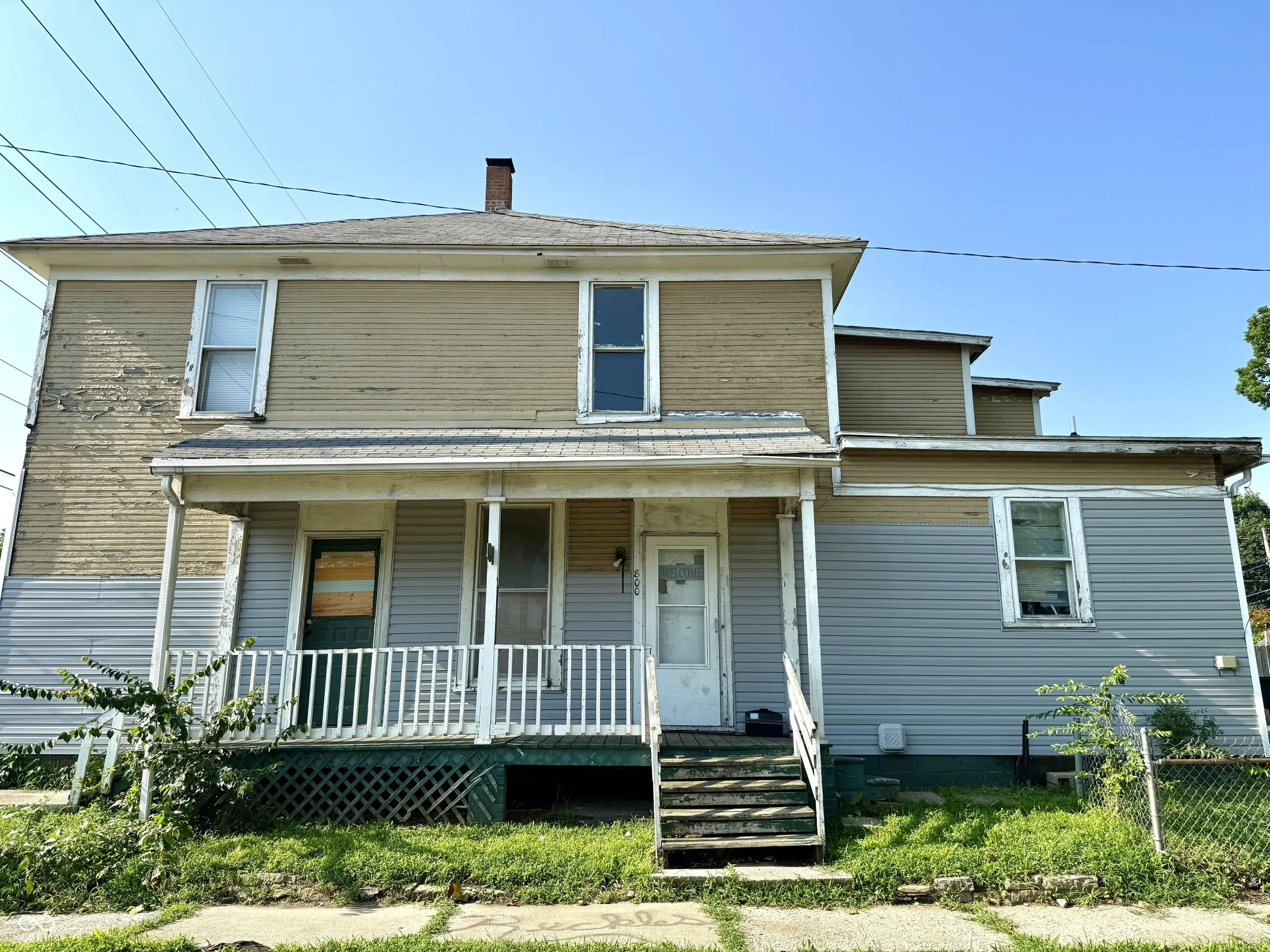 Photo of 802 1/2 N Mulberry Street Muncie, IN 47305