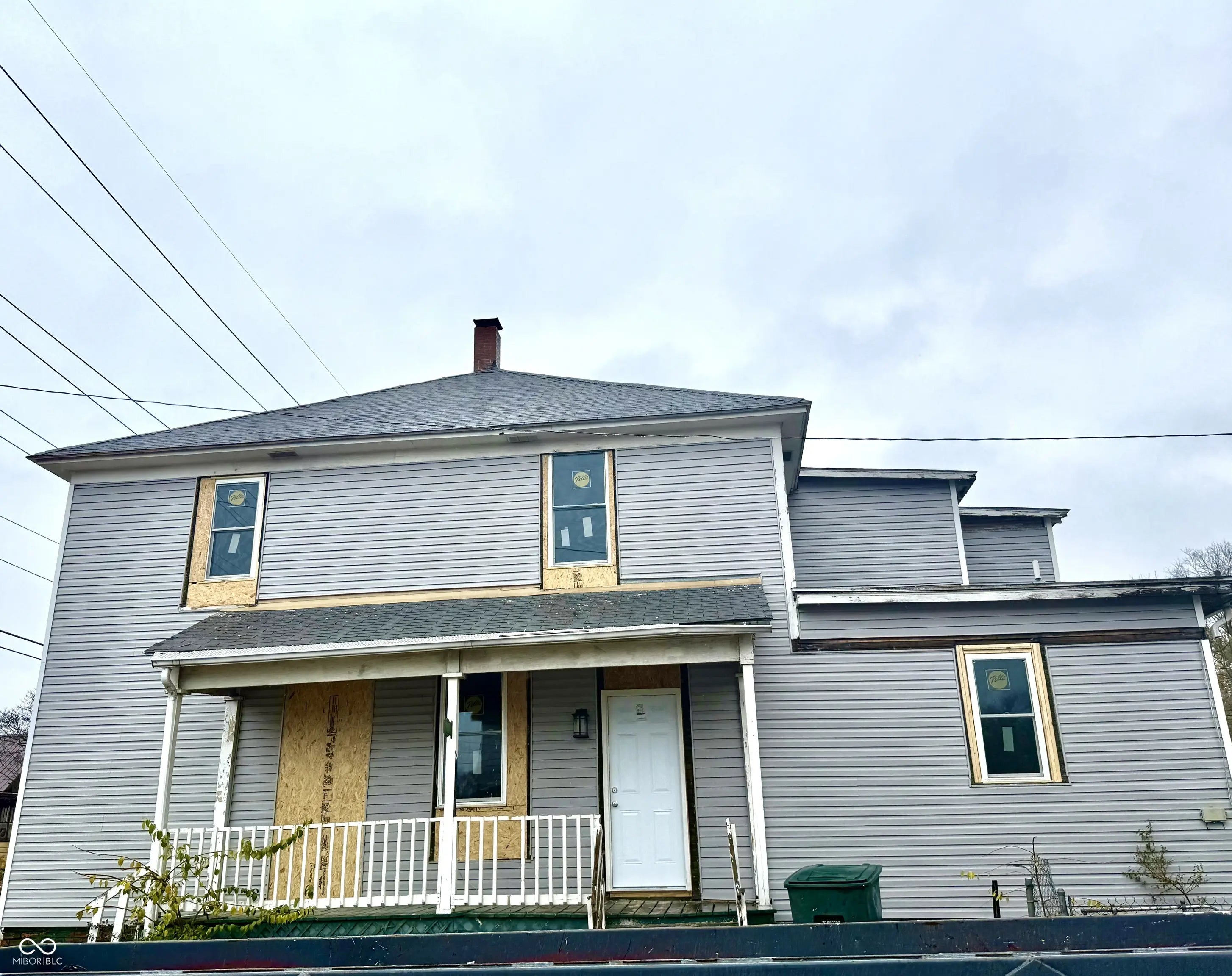 Photo of 802 1/2 N Mulberry Street Muncie, IN 47305