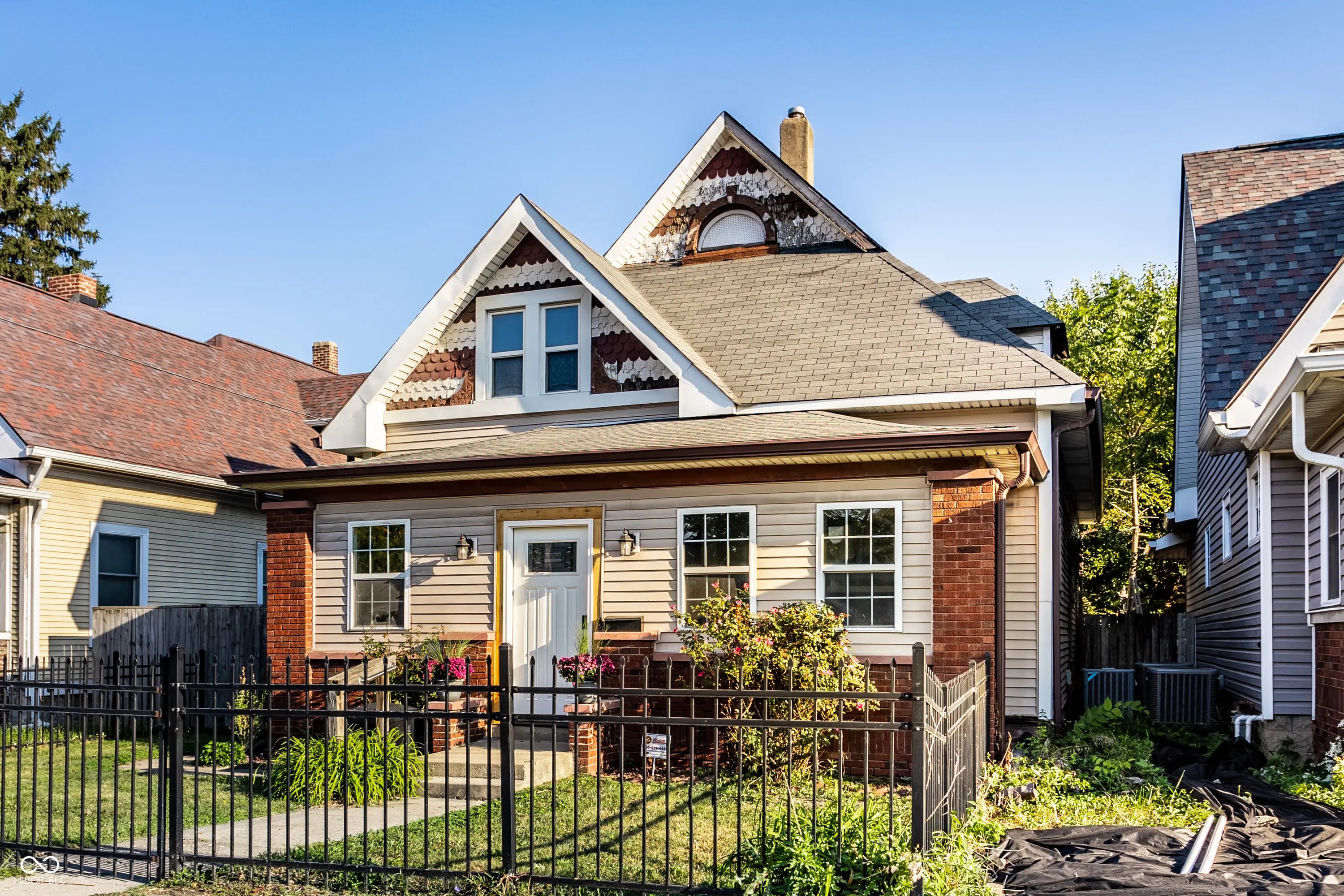 Photo of 814 E Raymond Street Indianapolis, IN 46203