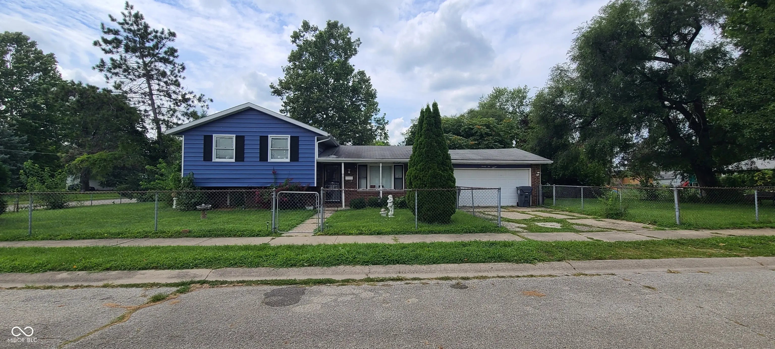 2215 Fountain Street, Anderson